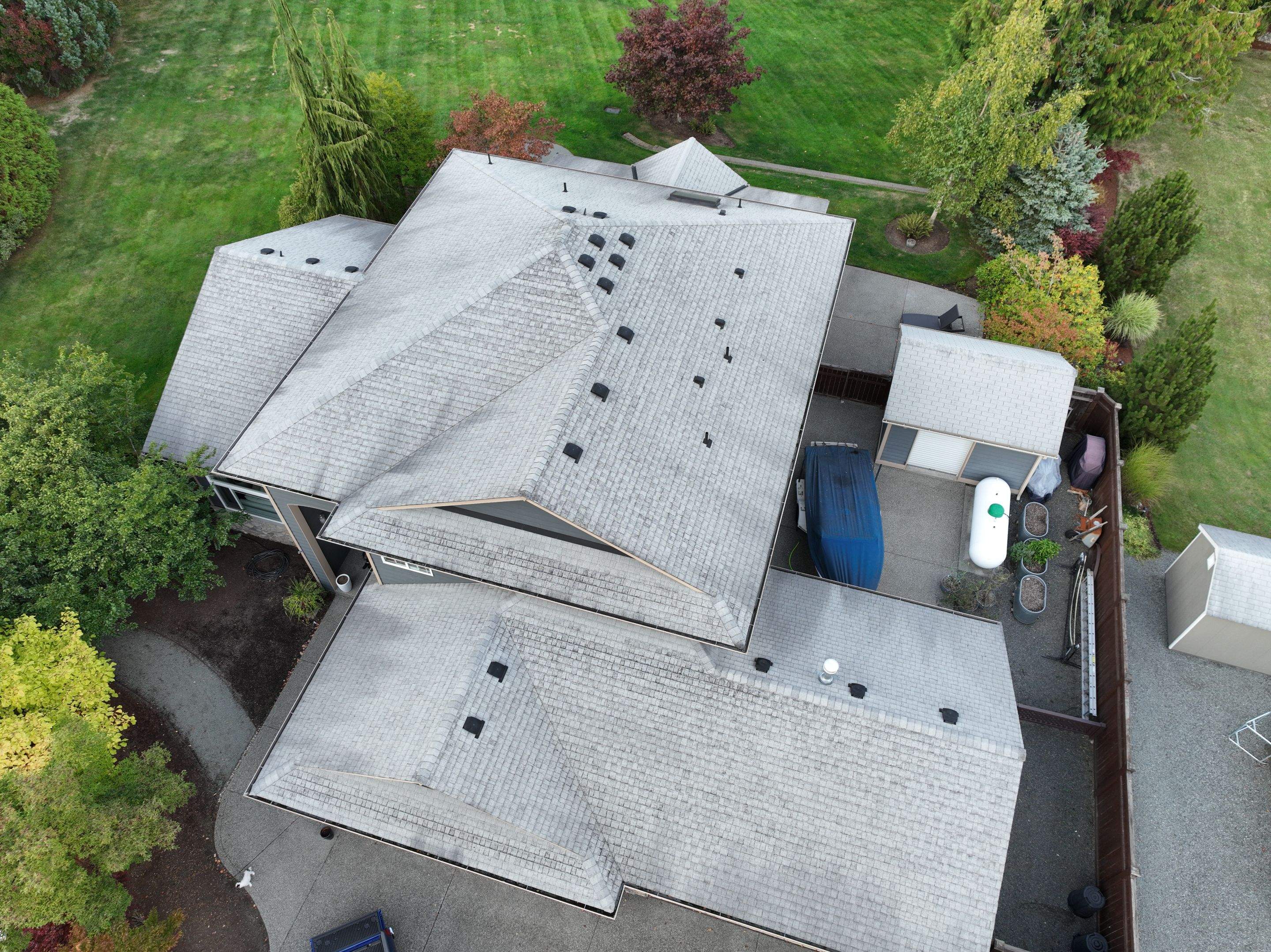 Early Failure on Cheap New Construction Roof by RoofWorks Northwest