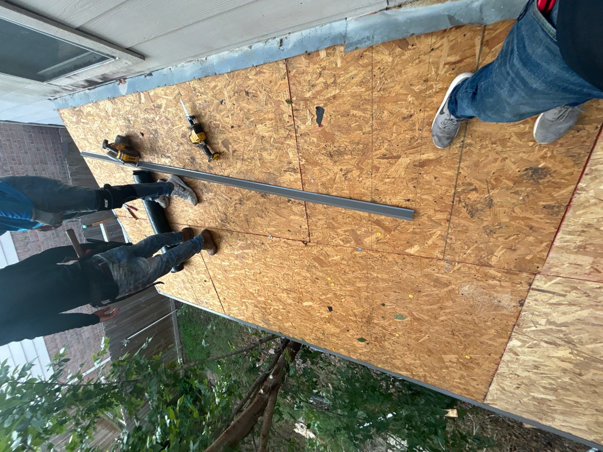 Residential Roofing Installation using Owen's Corning Duration (Lifetime) Shingles by Roof Repair Company