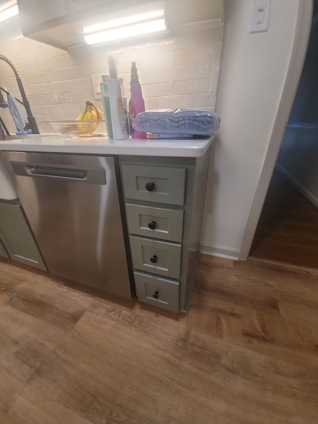 A Pathway to Personality – A Two-Tone Kitchen Transformation in Apex by Elite Remodeling and Design LLC