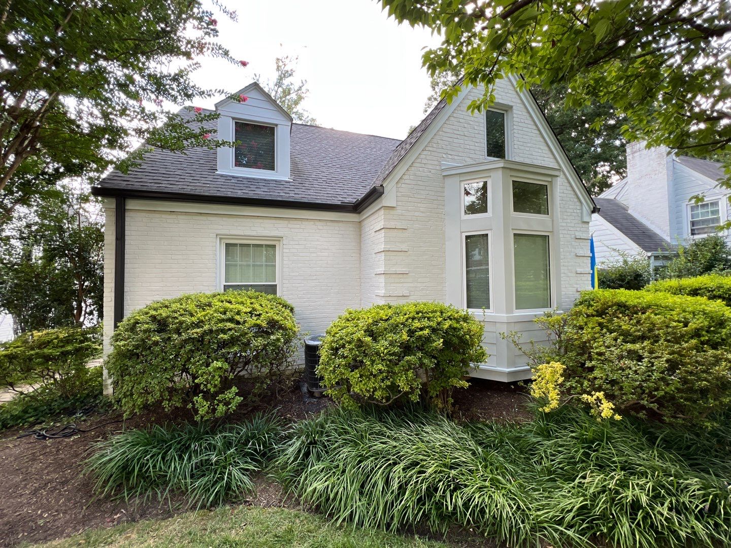 Arlington Hardie Installation - Arctic White by RM Banning, Inc.