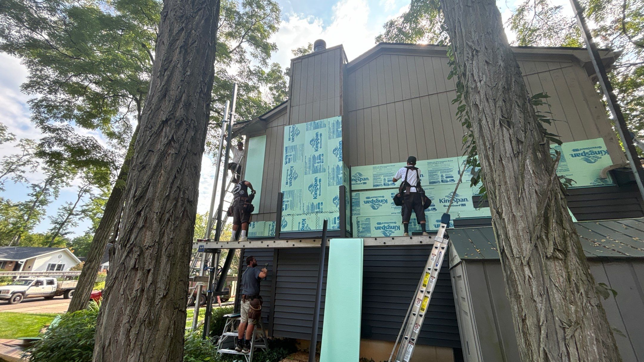Roof Replacement using CertainTeed Landmark by 180 Contractors