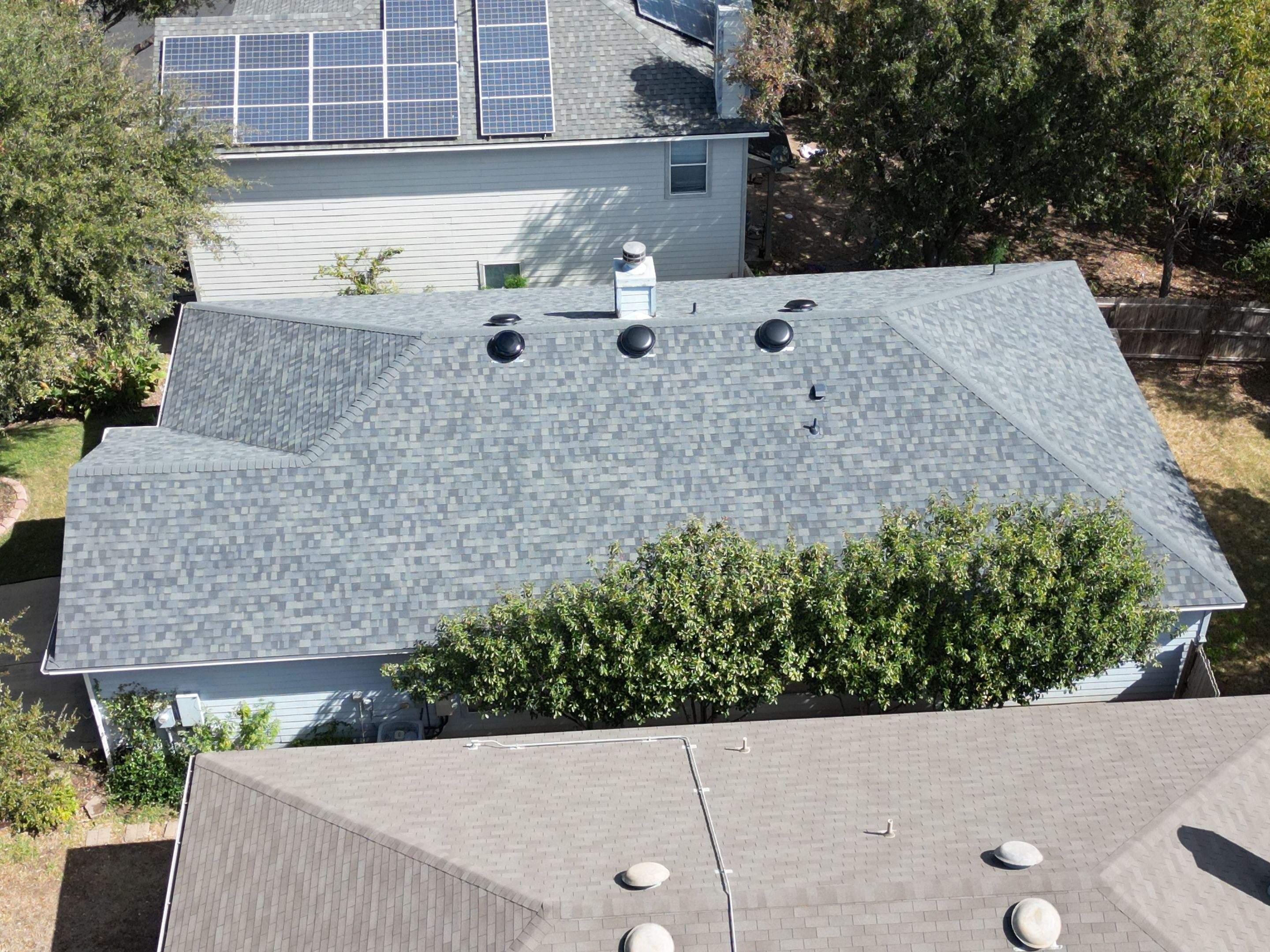 Estate Gray - Owens Corning TruDefinition Duration by RoofsOnly.com