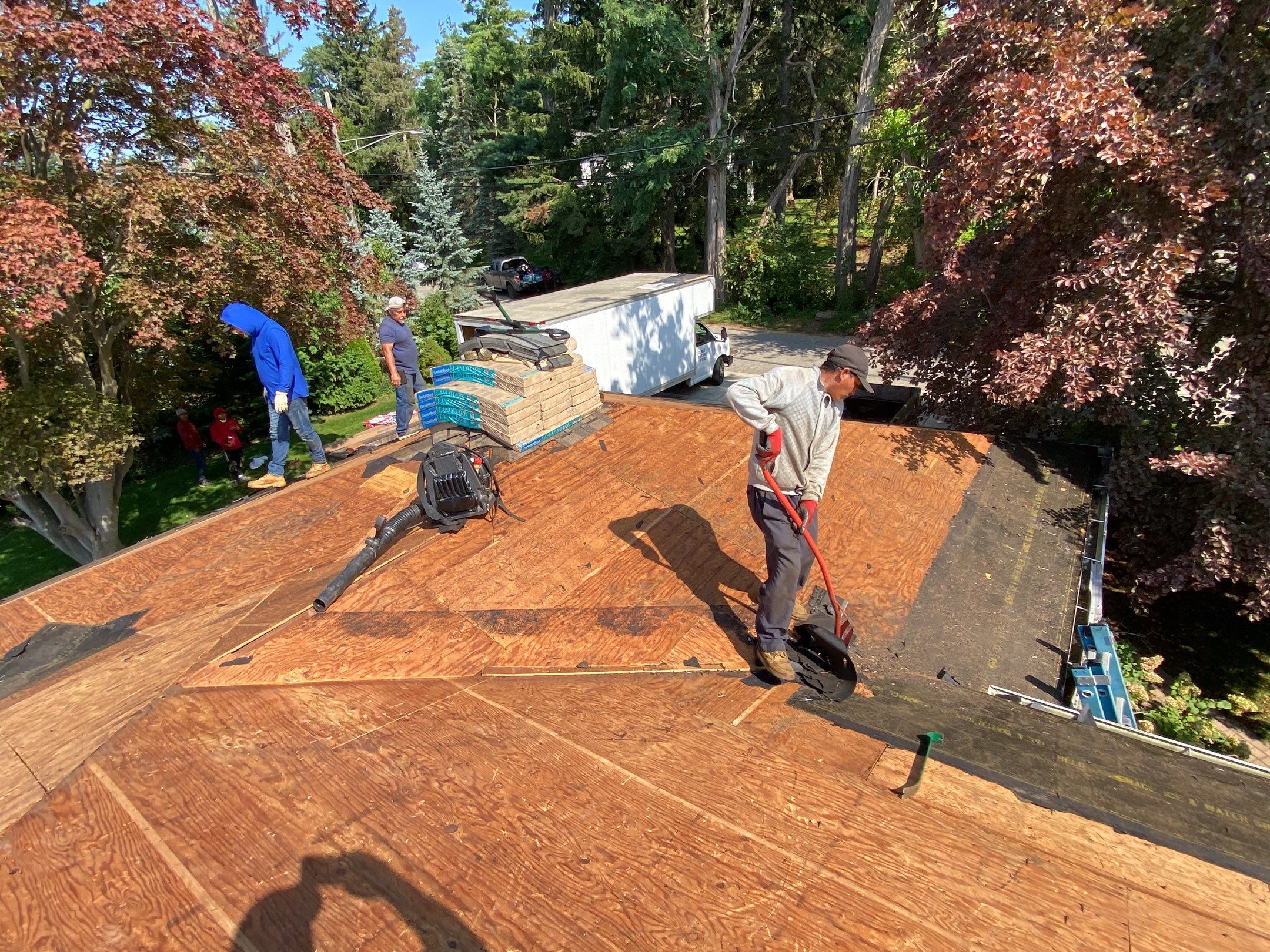 Roof Replacement using CertainTeed Landmark by 180 Contractors