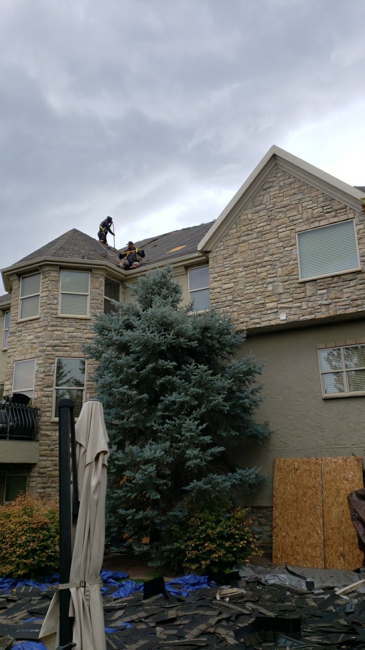 Residential Roofing Installation using GAF Glenwood Premium Shingle by The Roof Doctor