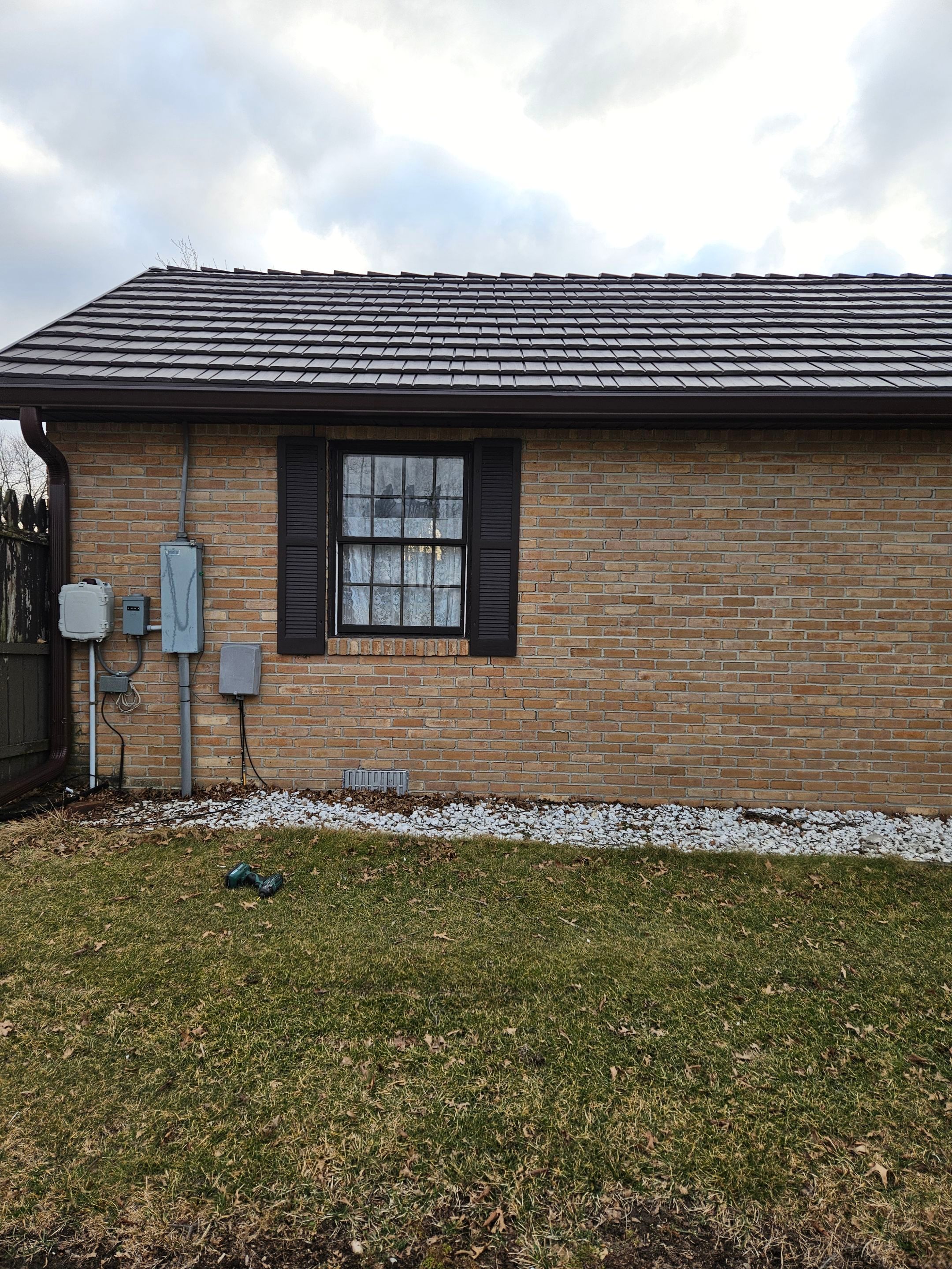 Residential Roofing Installation using Great American Shake - Mustang Brown by Nitro Roofing and Construction