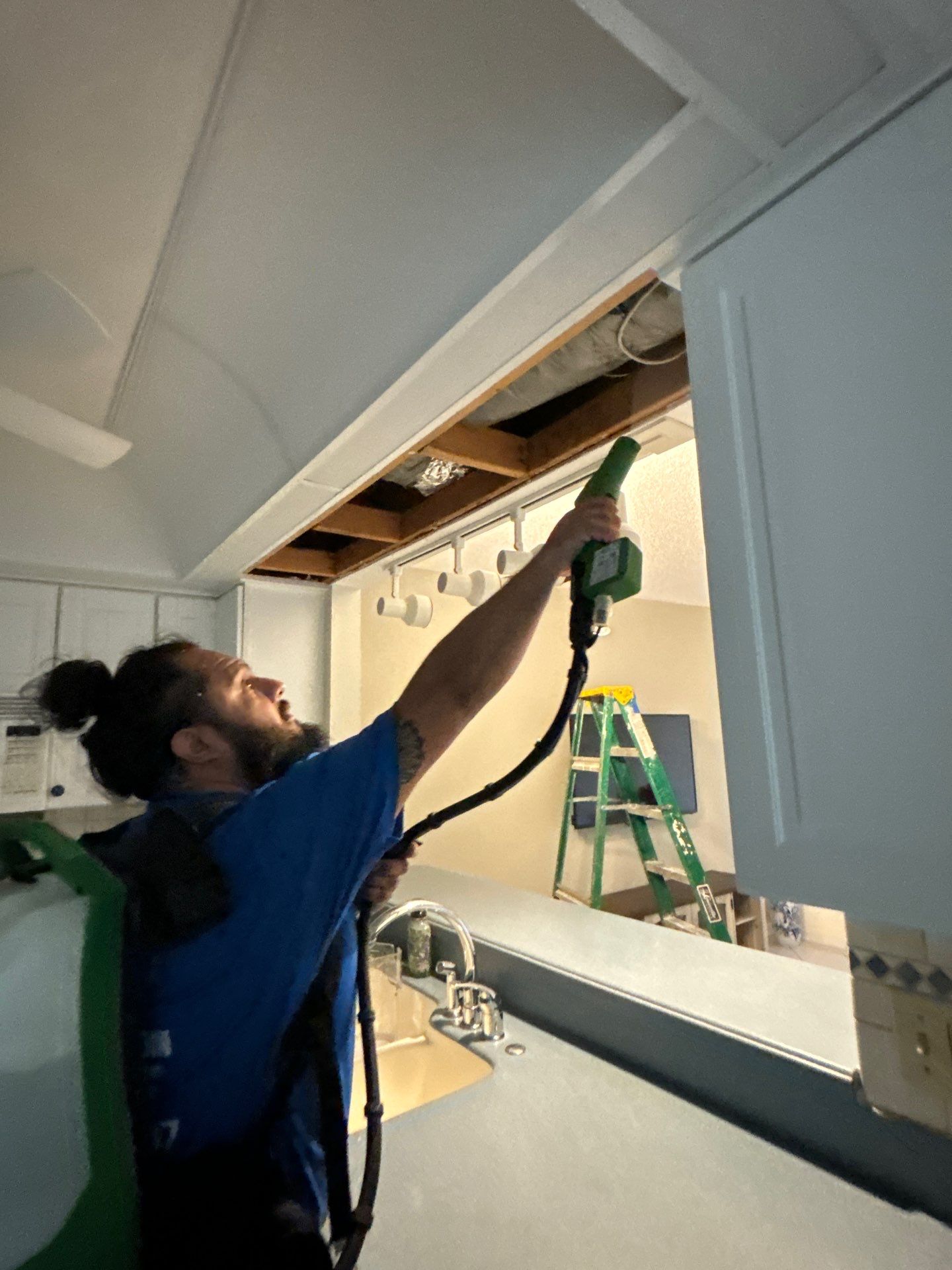 Water Restoration by Ampm Restoration Services