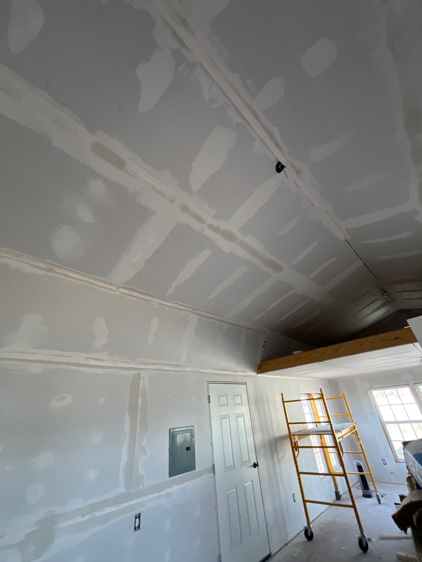 Interior Work by Clays Services Inc