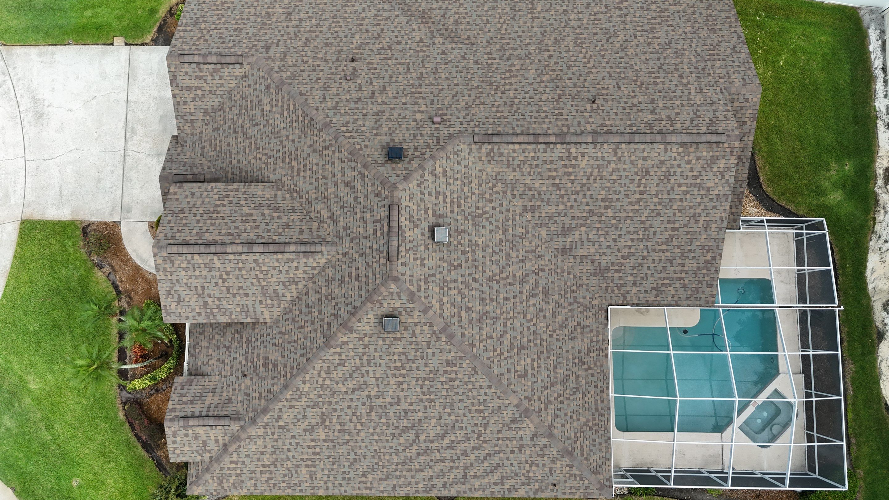 Roof Replacement in Valrico, FL by Shingle Masters Roofing