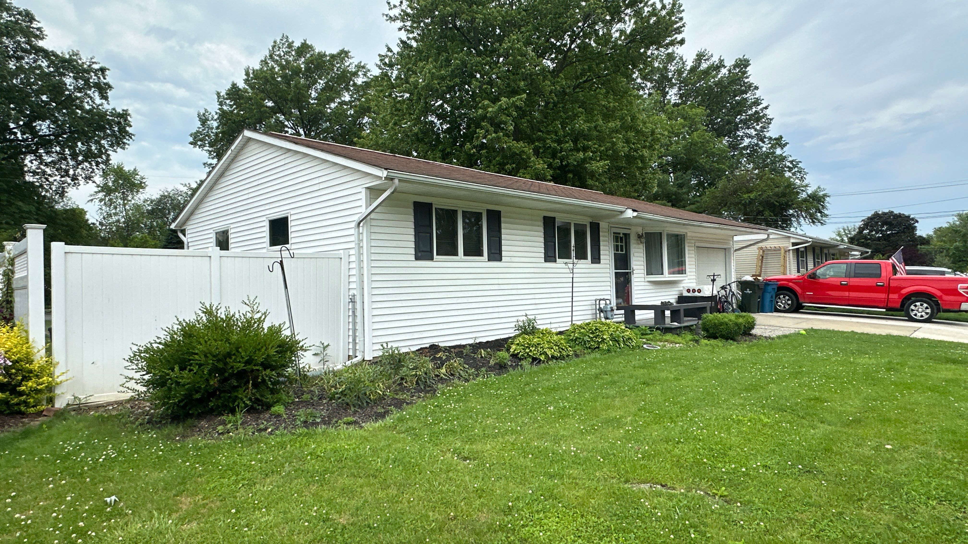Roofing Replacement by Homestyle in Vermilion by Homestyle Home Improvements (HHI)