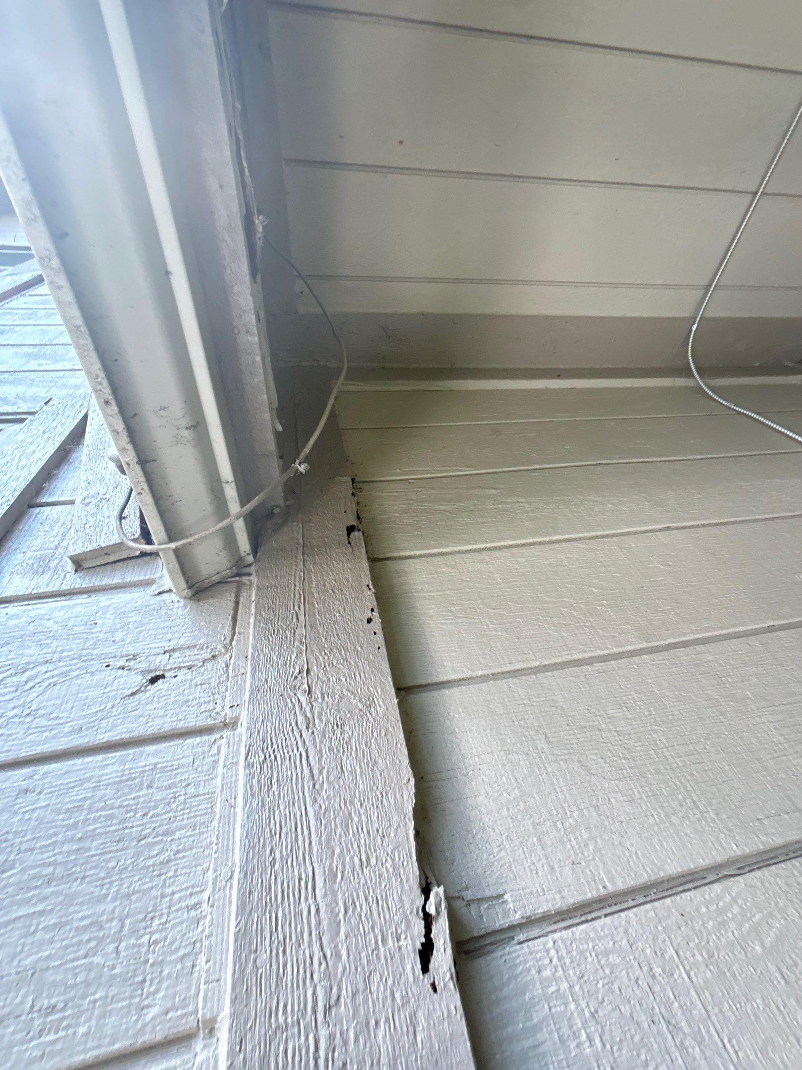 Siding Replacement using Alside Charter Oak D4.5" by 180 Contractors