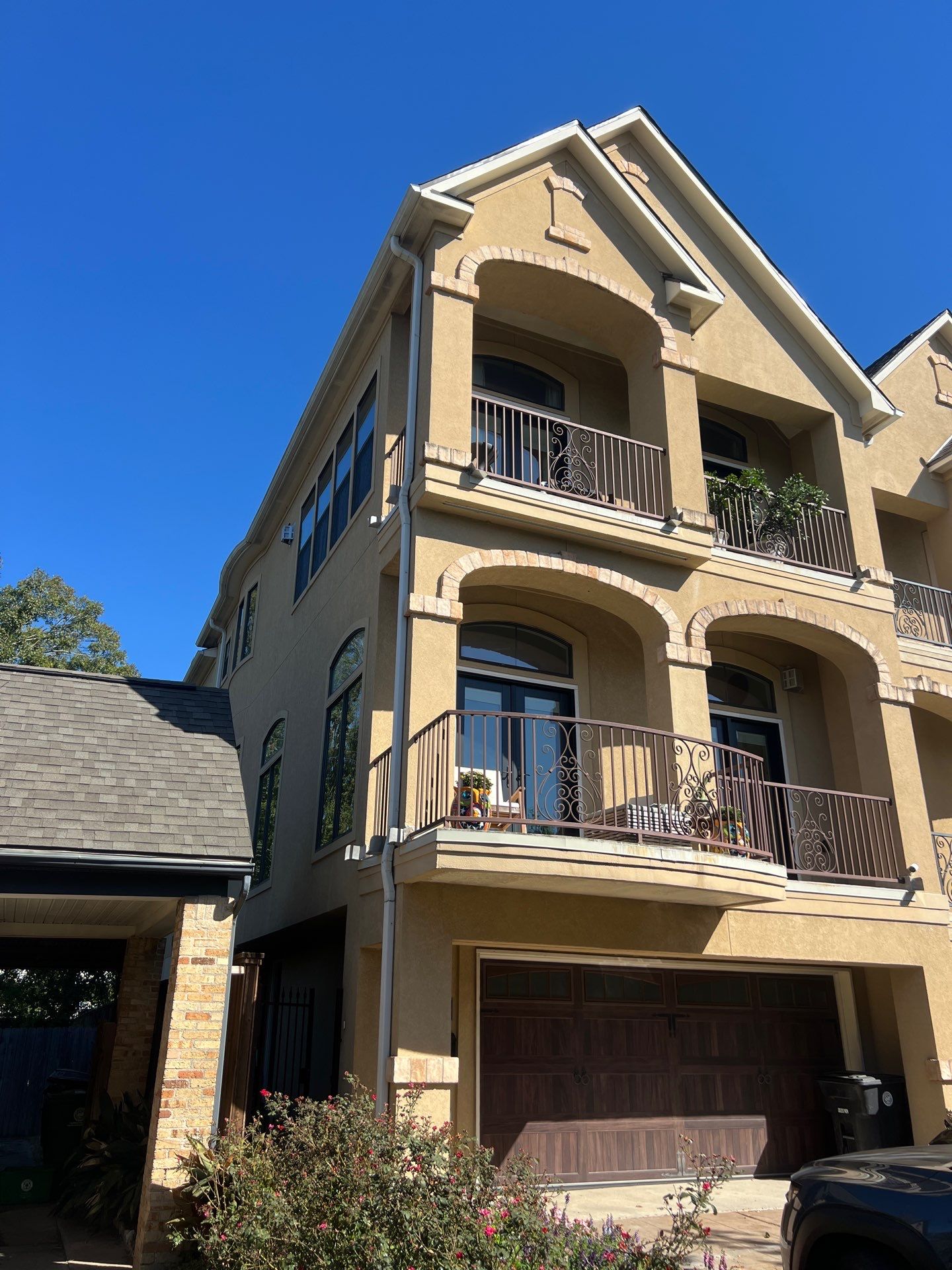 Window Replacement in Museum District by Kainos Roofing & Exteriors
