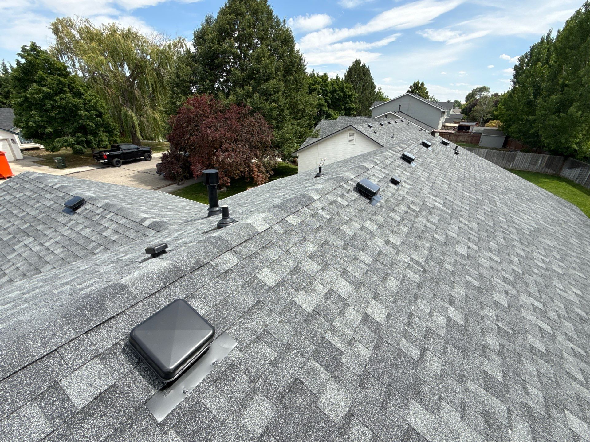Kuna Residential Roof Replacement Featuring Gray Architectural Shingles by Olive Roofing