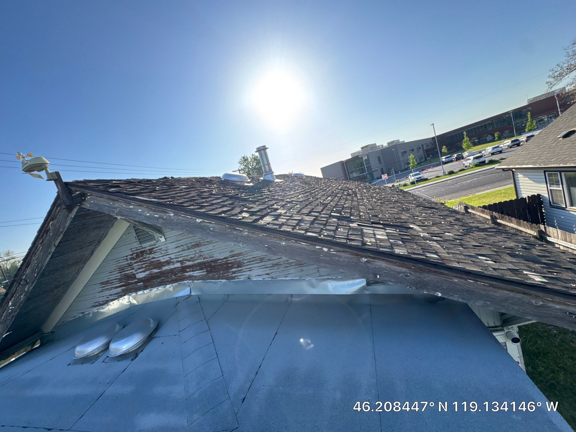 Full Roof Replacement and Rotted Wood Repair in Kennewick by Alpine Roofing