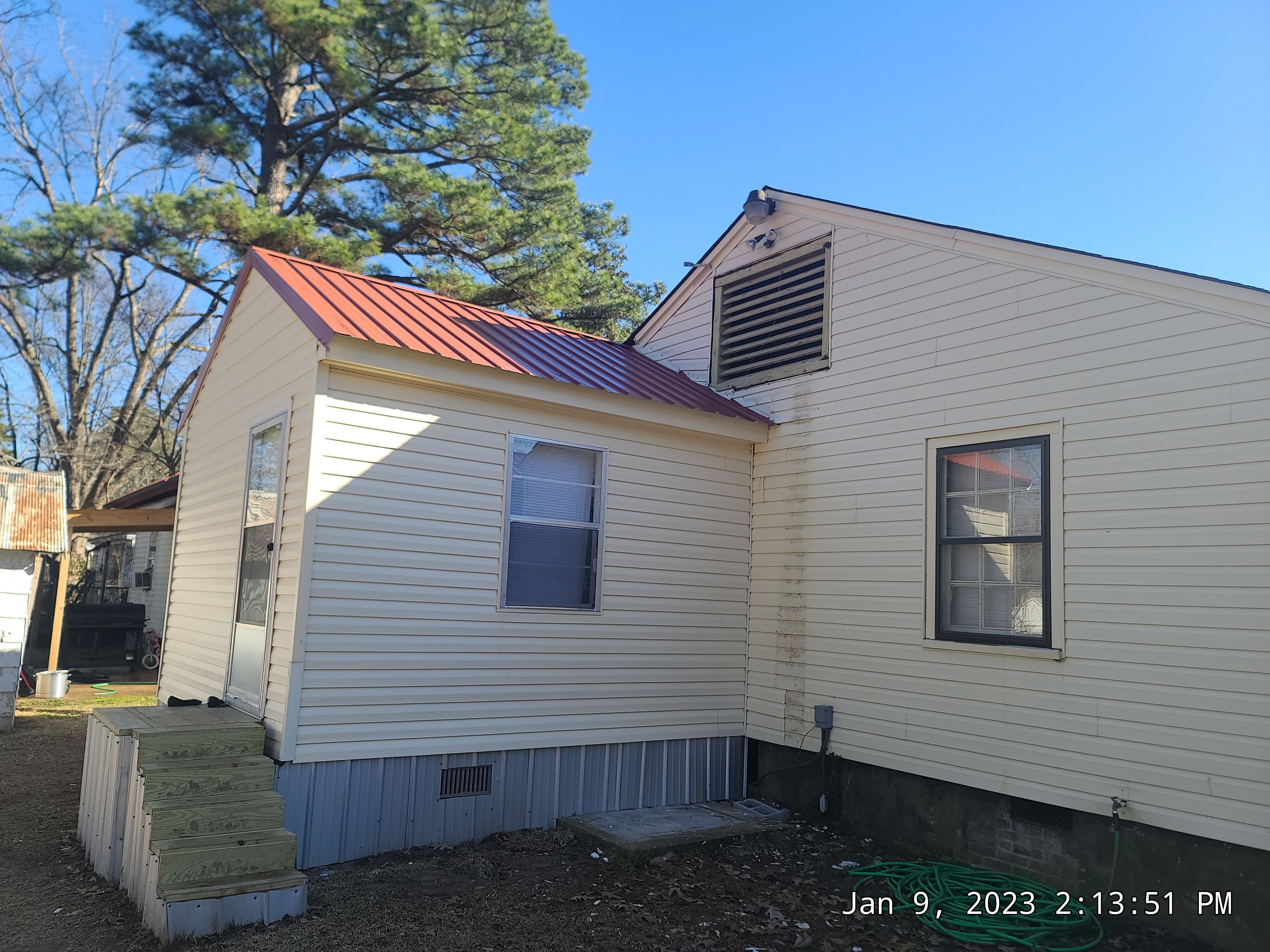 Residential Roofing Installation using 29 gauge metal by Hostetler Roofing