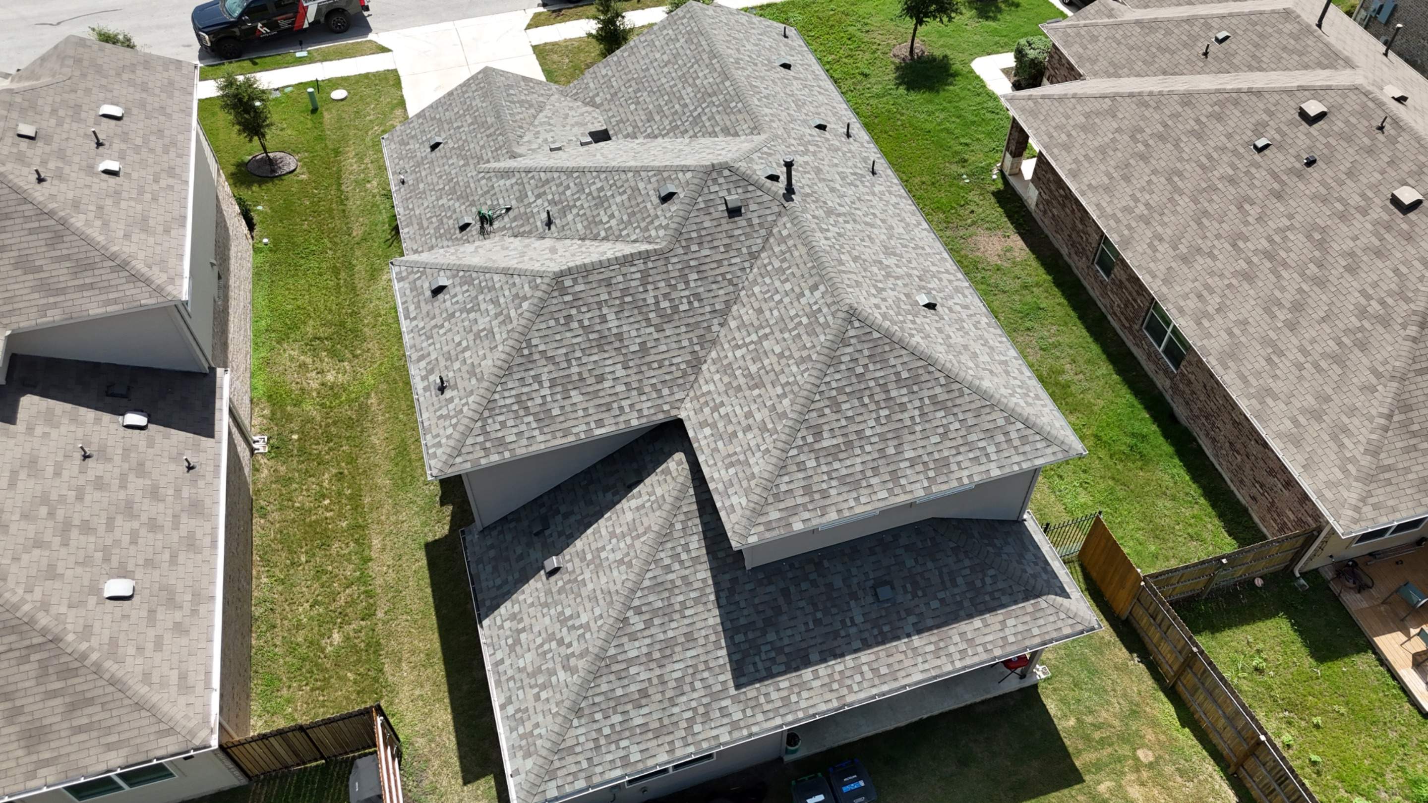 Driftwood - Owens Corning TruDefinition Duration by RoofsOnly.com