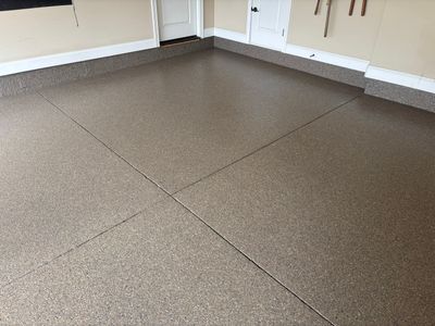 Obsidian Flake Garage Floor — Knoxville, TN
