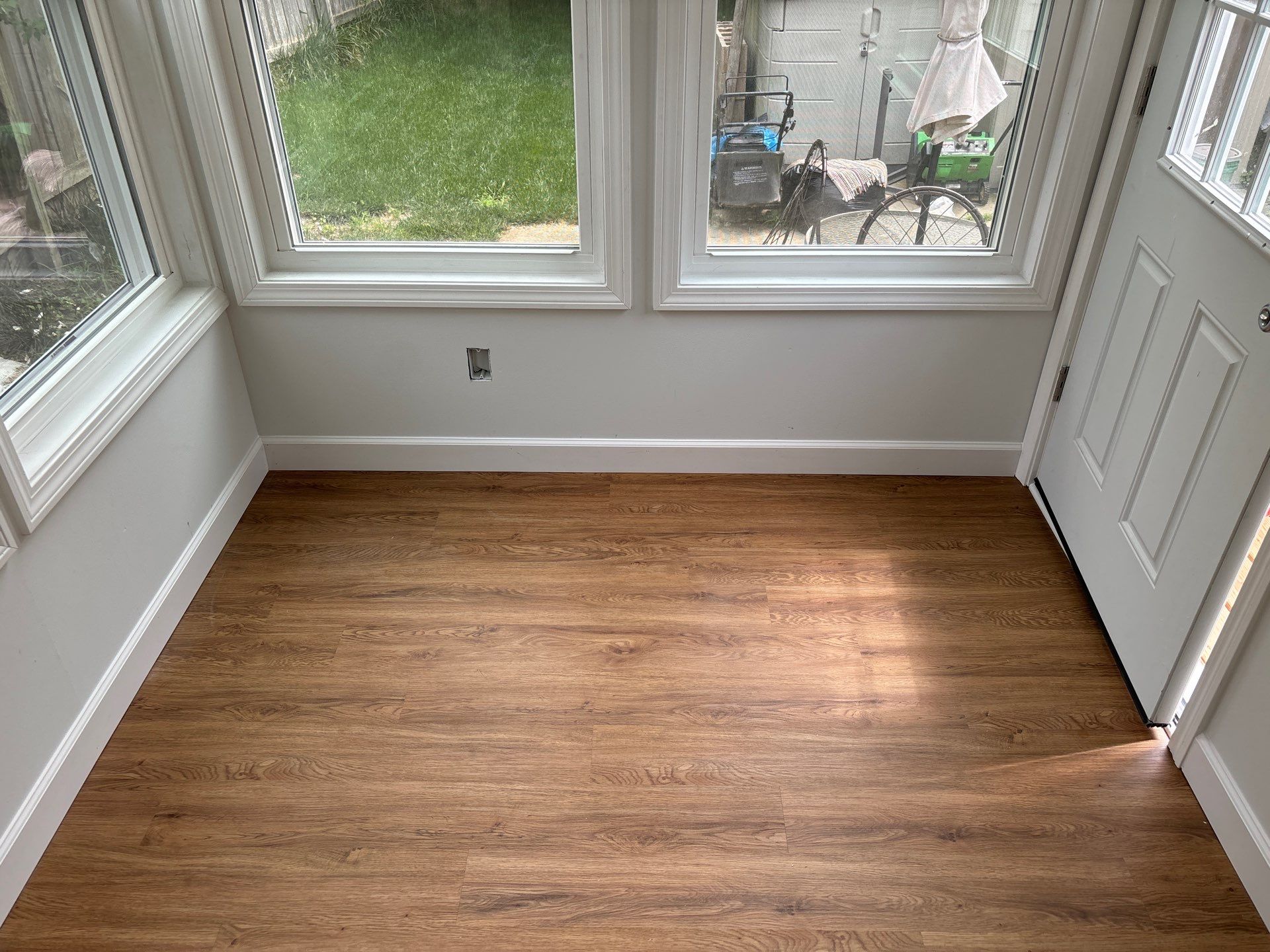 3 Seasons Room by Avalon Roofing and Exteriors