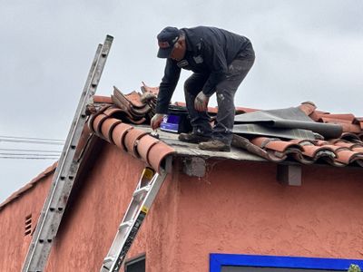 Residential Tile Maintenance and Silicone Application using American Standard Coatings Silicone-S