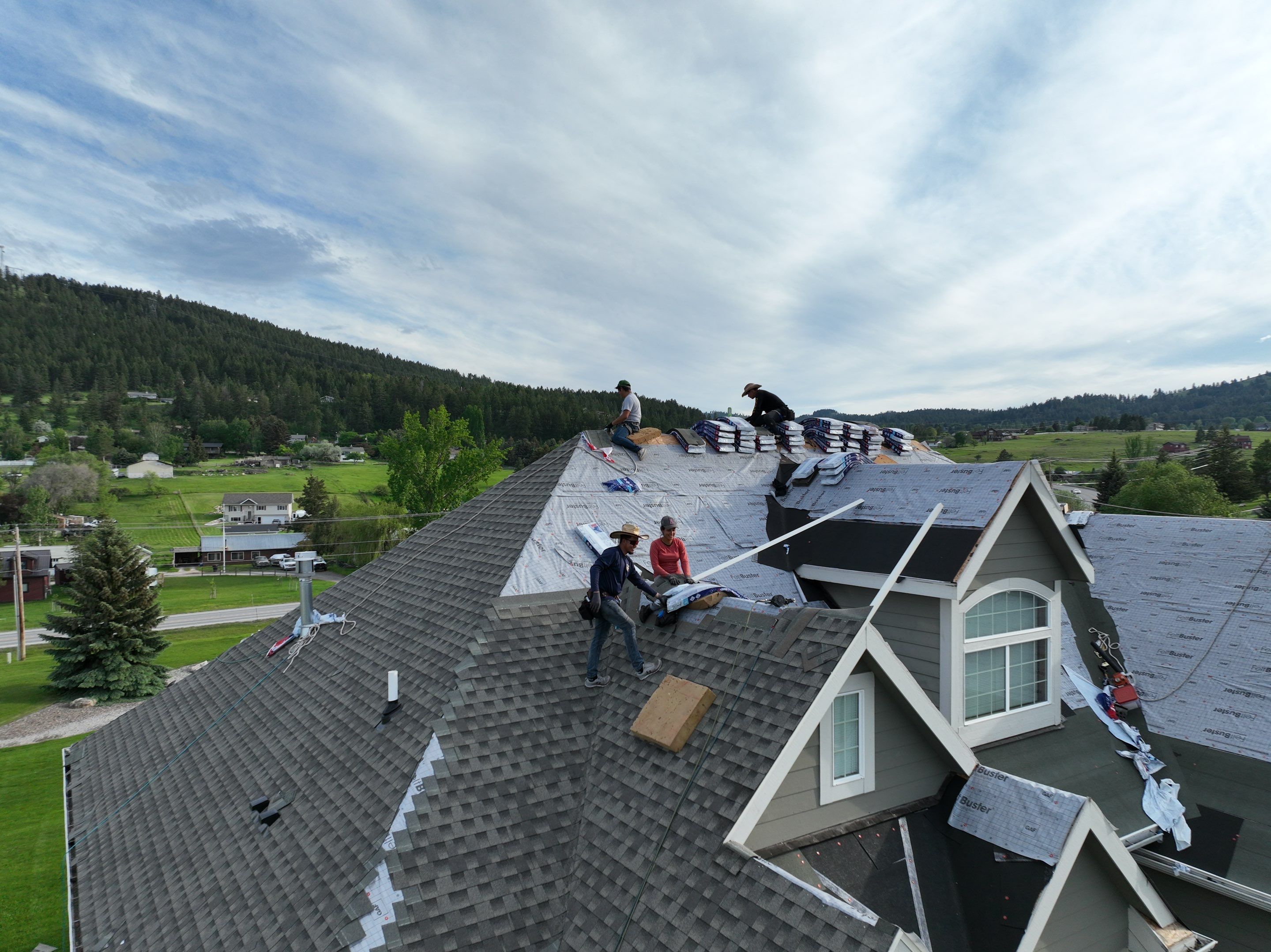 GAF Timberline HDZ - Weathered Wood by Montana Roofing Solutions