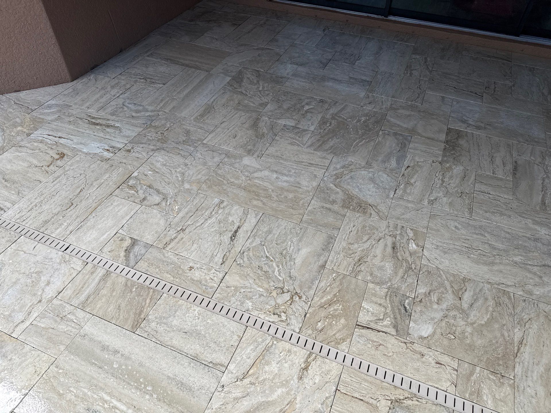 Tile Roof & Pool Deck Cleaning in Artisan Lakes Esplanade, Palmetto, FL – Sunshine AquaWash by Sunshine AquaWash