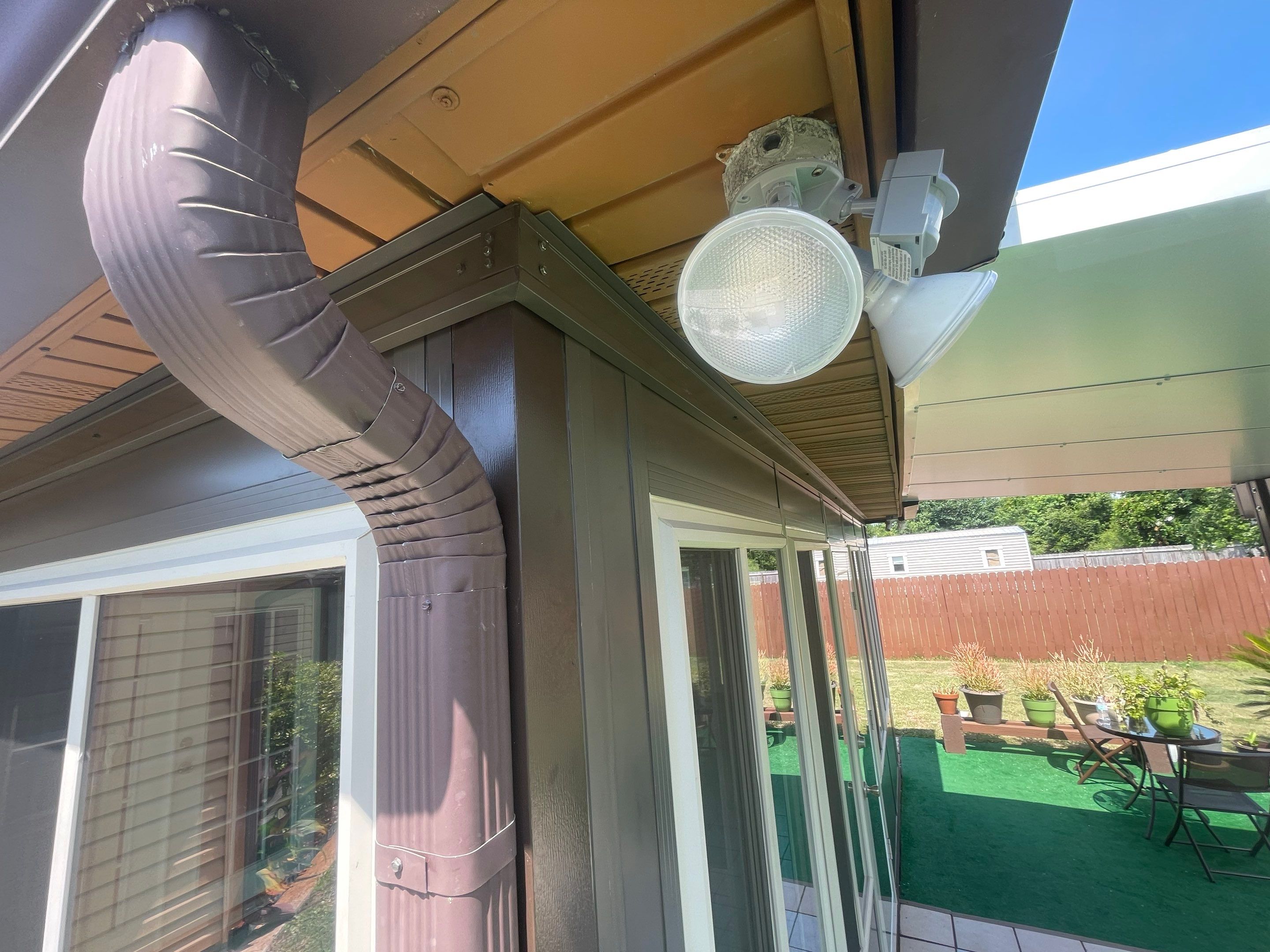 Glass Room using Colorbeam by Titan Sunrooms