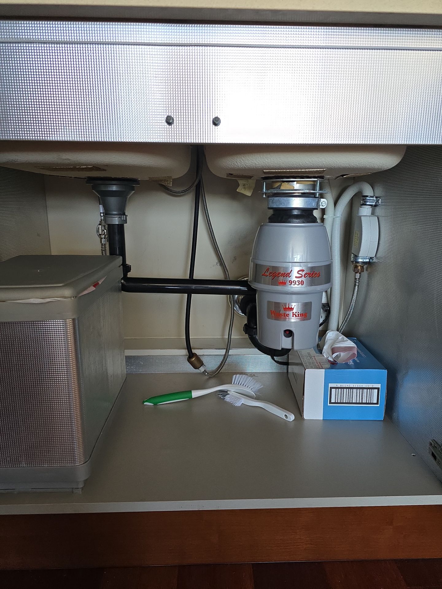 Installing Water Piping for Washer & Dryer and Adjustments for Two Bathrooms by Us Plumbing
