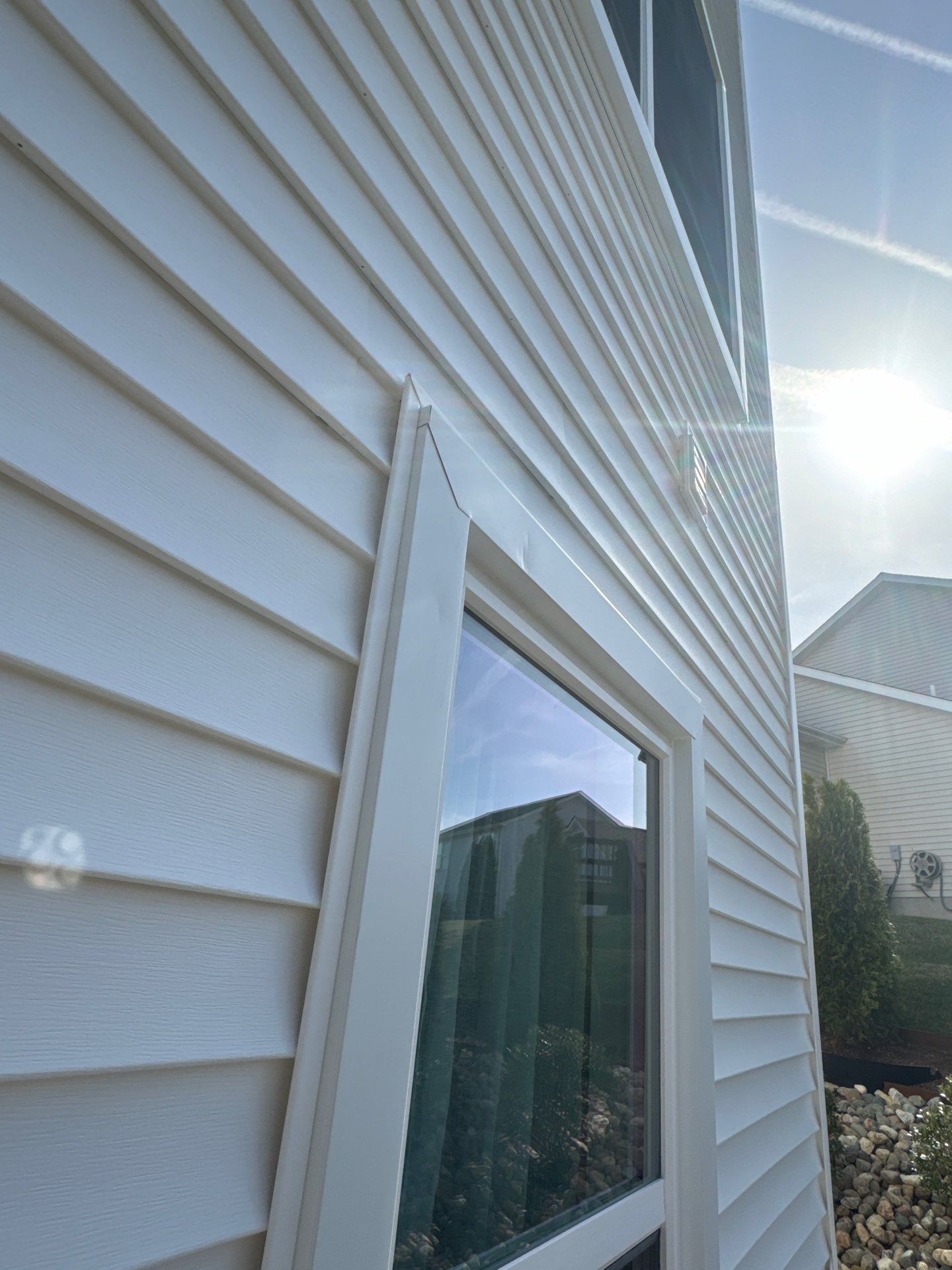 Siding Replacement using Certainteed Classic Restoration D4 by 180 Contractors