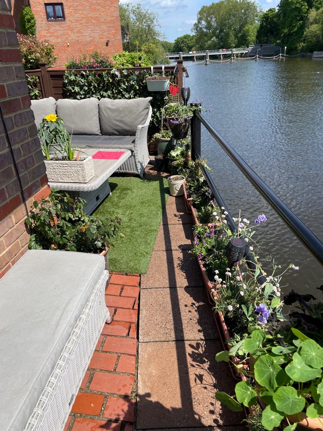 Riverside Patio and Drive Clean by Ges Exterior Cleaning ltd