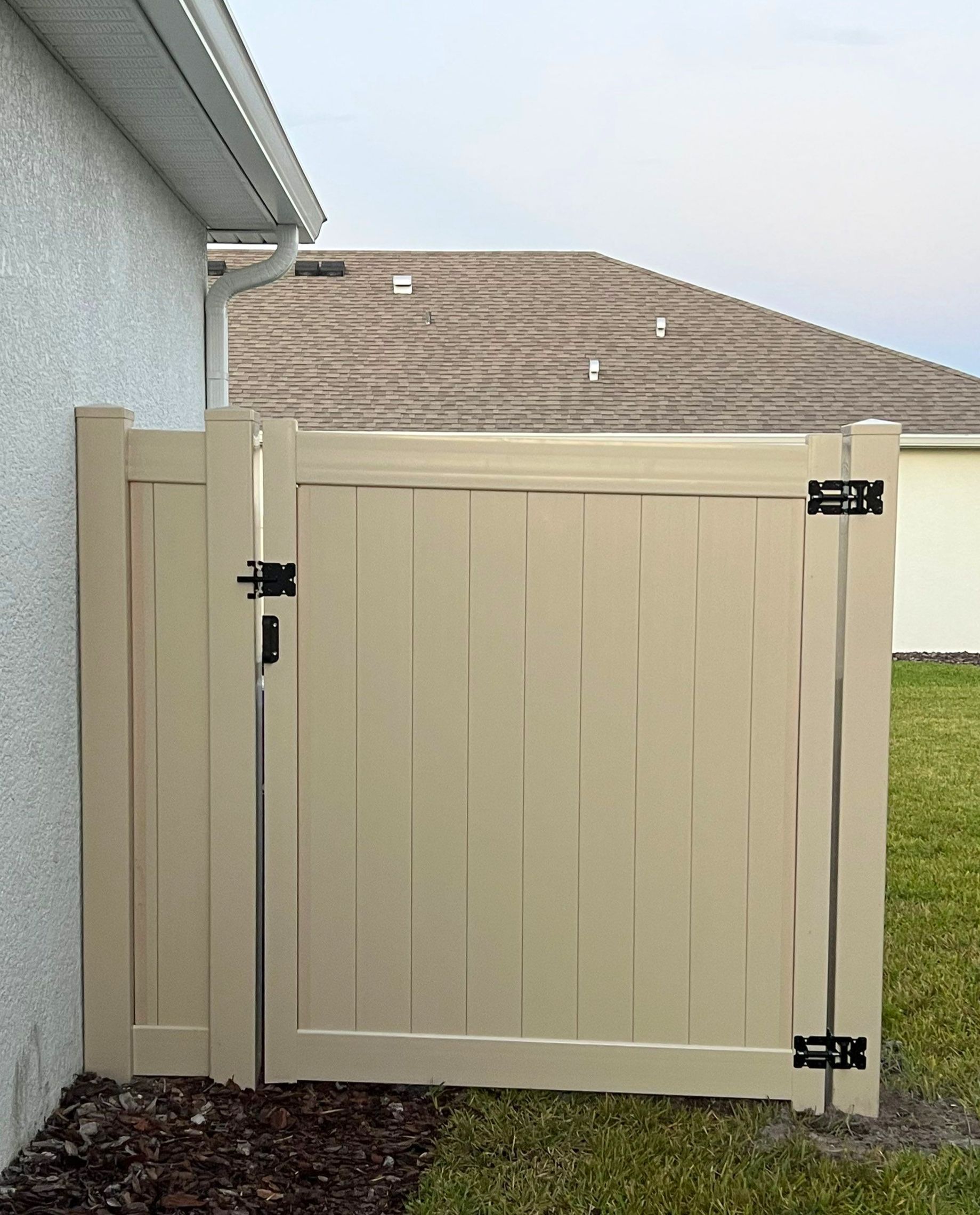 Vinyl Fence Installation using Tan Vinyl Privacy Fence by Asap fence and gates, LLC