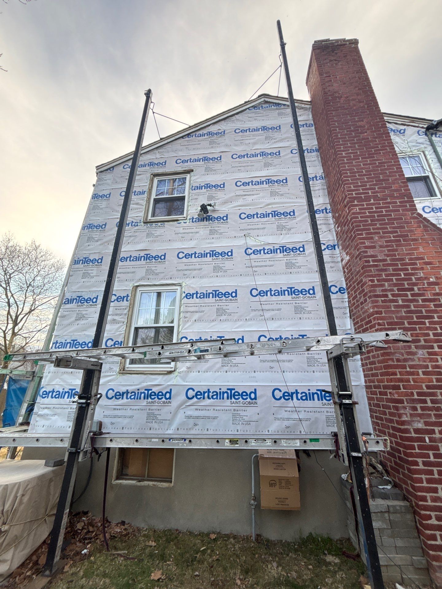 Refreshing siding upgrade with Cert Cedar Impressions D/7 straight bottom perfection, Cypress and Cert Monogram D/5 Dutchlap, Cypress by DiGiorgi Roofing and Siding Inc