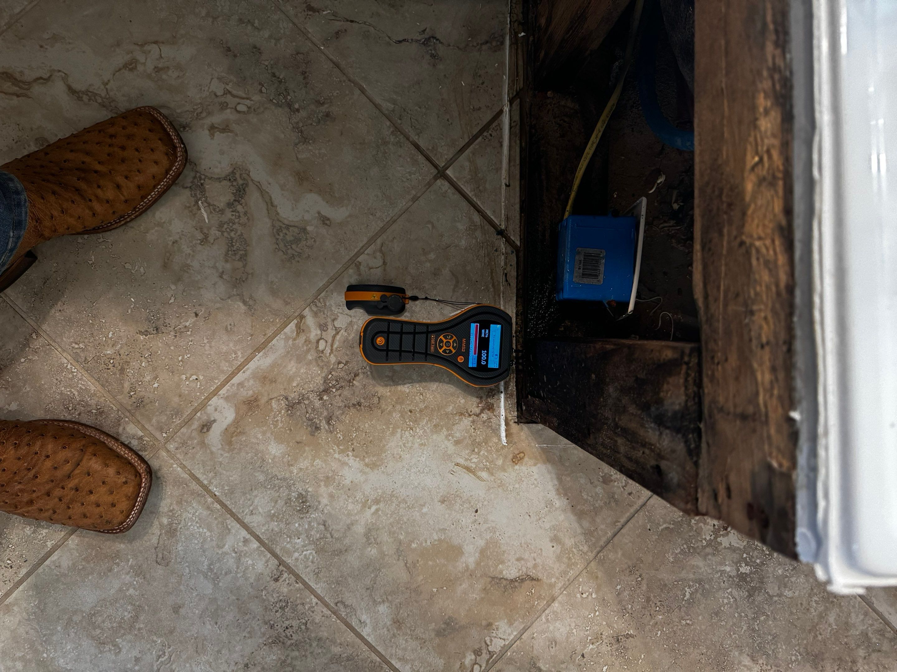Hidden Plumbing Leak & Bathroom Restoration – Tomball, TX by MaxResto