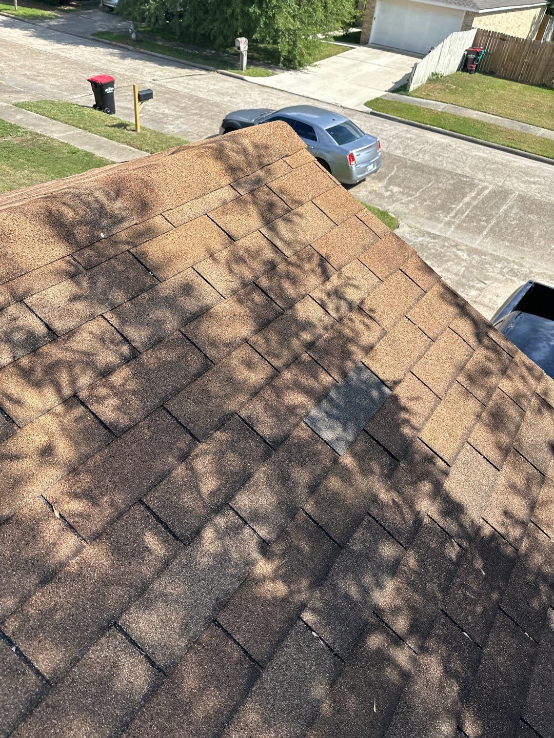 Hail Damage using Owen's Corning Duration (Lifetime) Shingles by Roof Repair Company