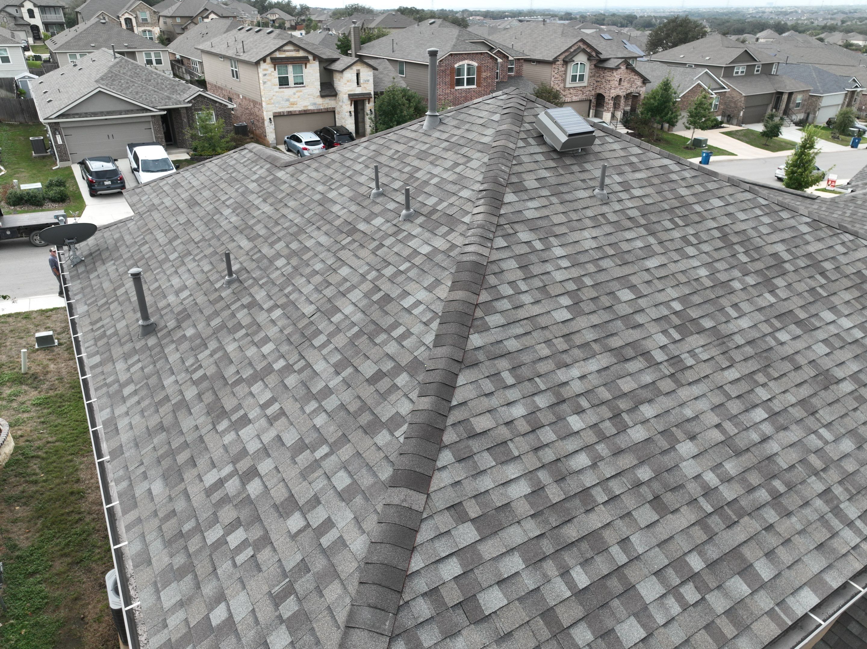 Residential Roofing Installation using Owens Corning 30 year Architectural Shingles by Premier Roofing and Contracting