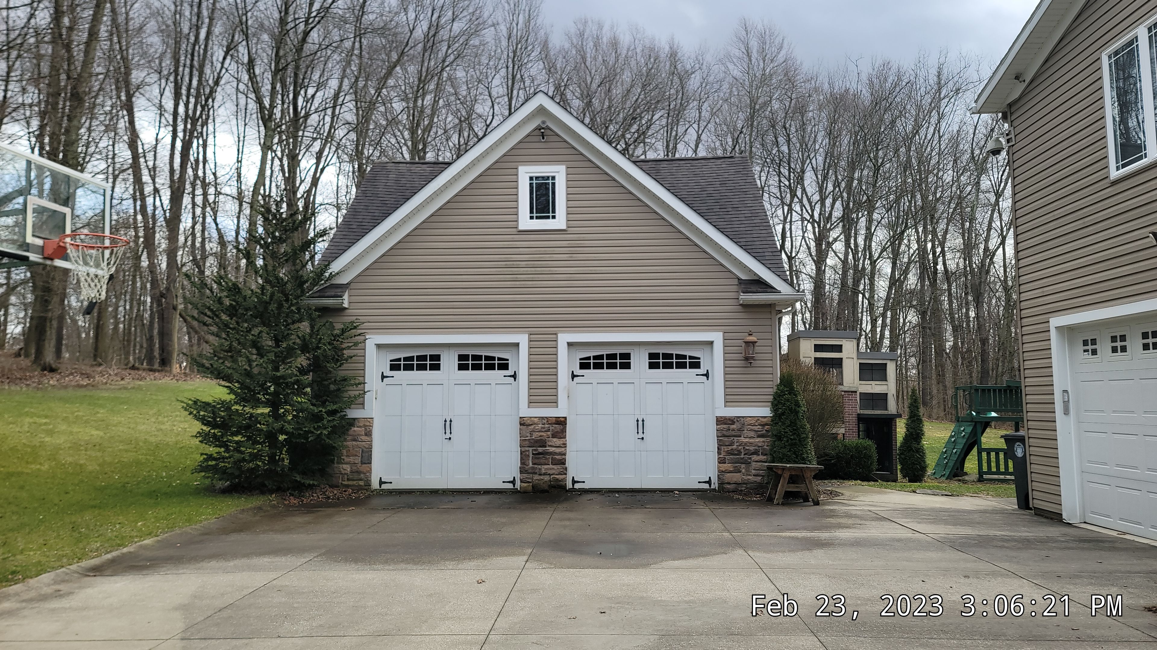 Atlas Pinnacle, Color, Coastal Granite, Drip Edge, Color, Black by Eagle Eye Roofing
