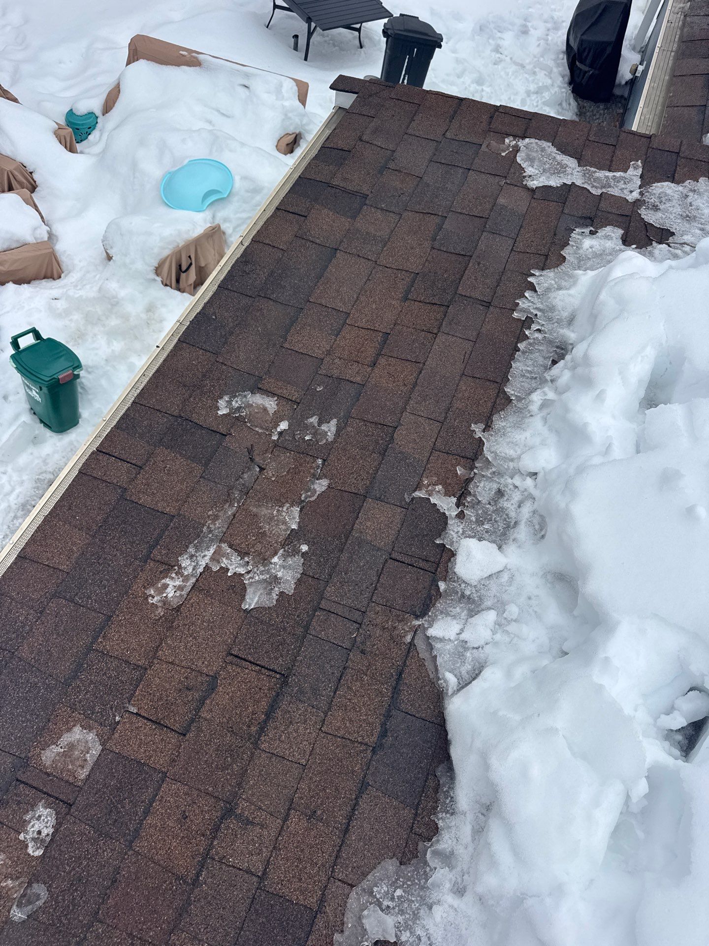 Ice Dam Removal & Snow Removal in Woburn, MA by Mighty Dog Roofing of Greater Middlesex County