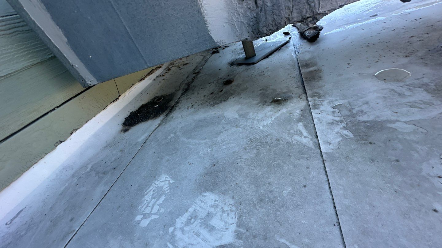 Orange County Commercial Gutter Cleaning by Property Cleaning Experts