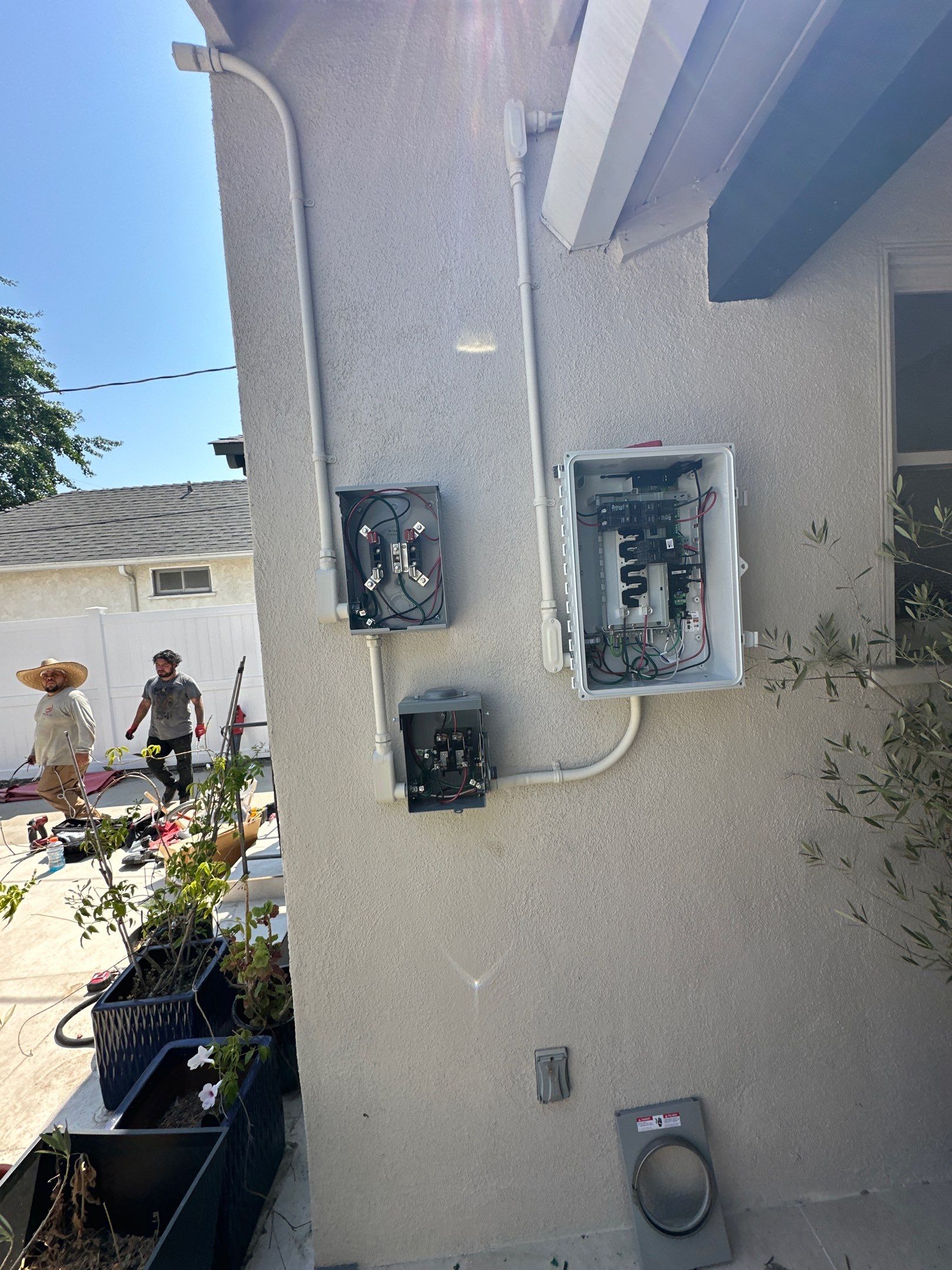 15-Panel Solar Installation and Service Panel Upgrade in Burbank by AWS Solar