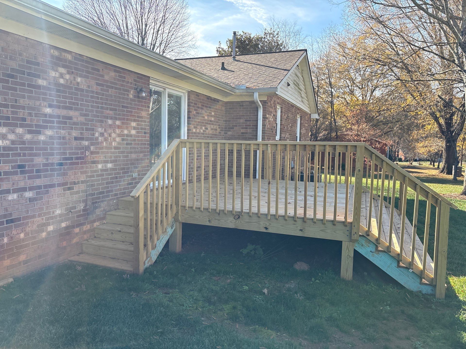 Wood Deck using Wood Sealant by DuraSeal