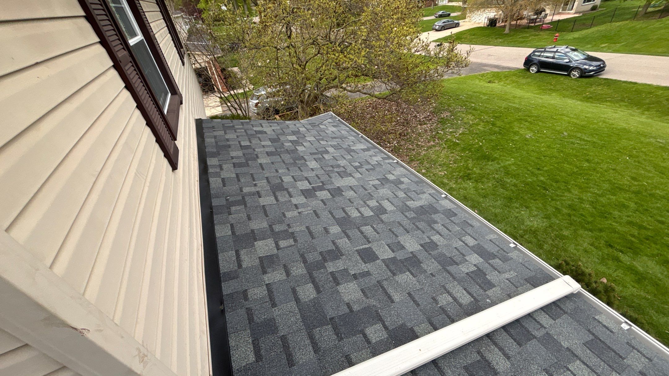 Roof Replacement using Owens Corning Tru Definitions by 180 Contractors