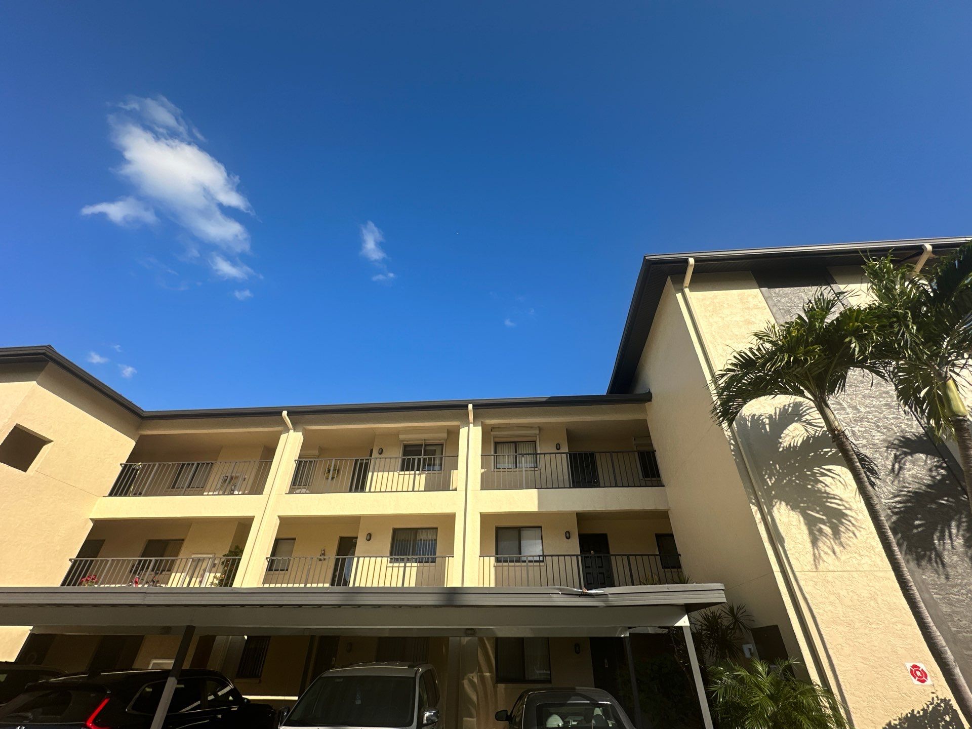 6-Inch Seamless Gutters in Cape Coral FL by Gutter Professors