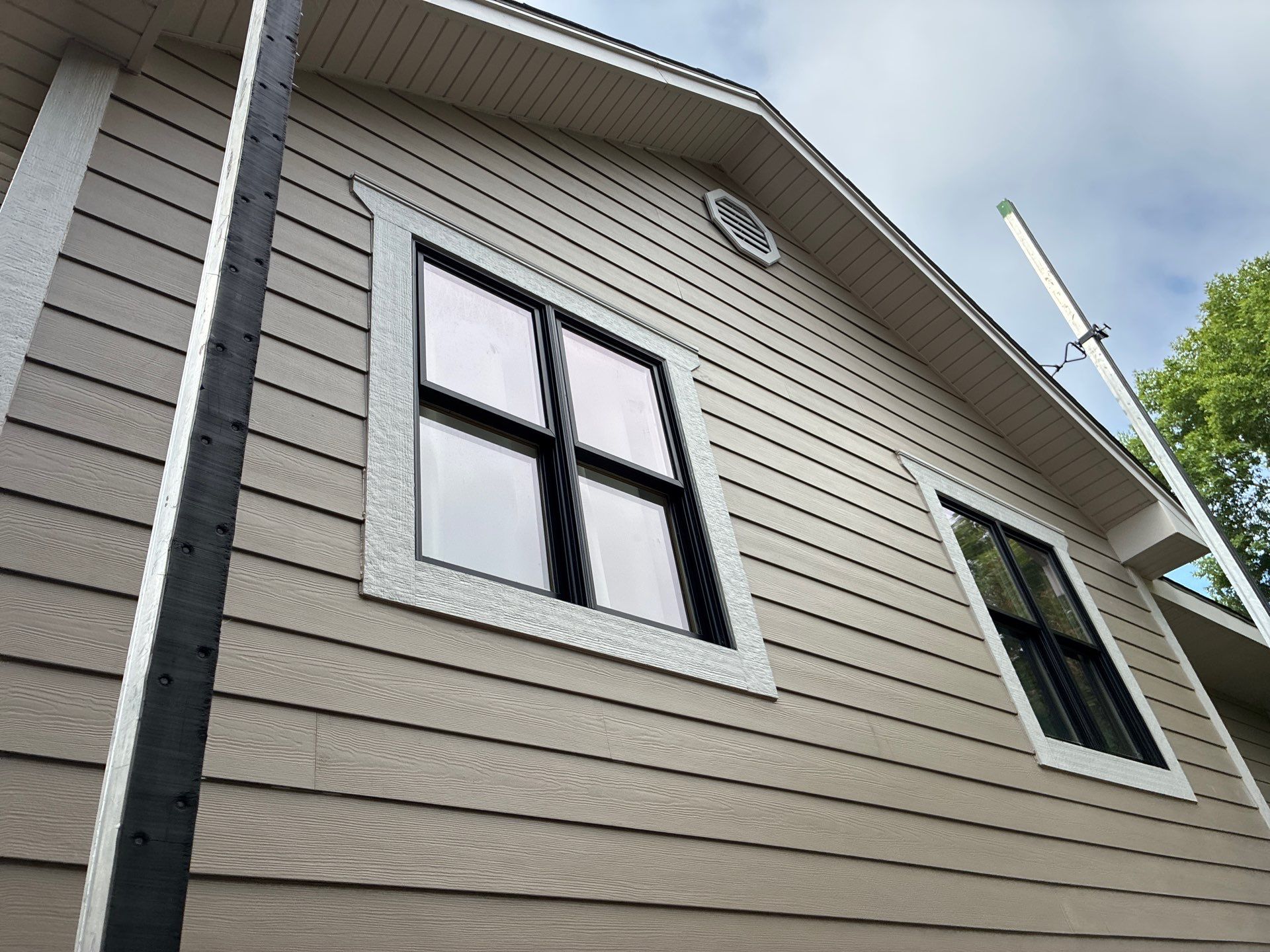 James Hardie Siding and Marvin Window Replacement in Bellevue by Carps Complete Exteriors 