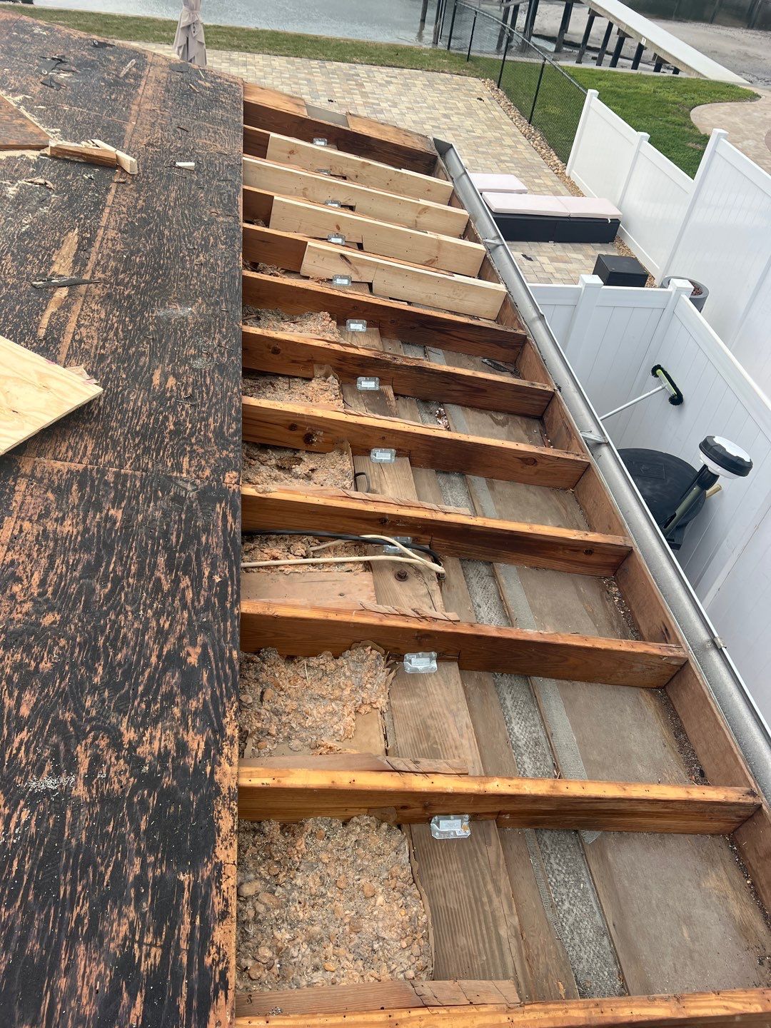 Project in St. Petersburg 33705 by Mitchell Roofing Company LLC 