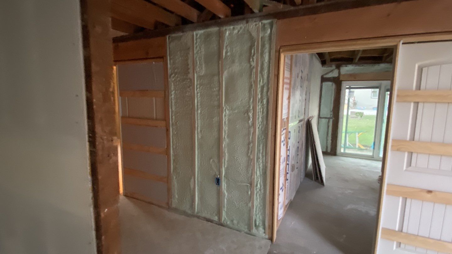 Spray Foam Insulation on small room by Straight Edge Roofing Inc