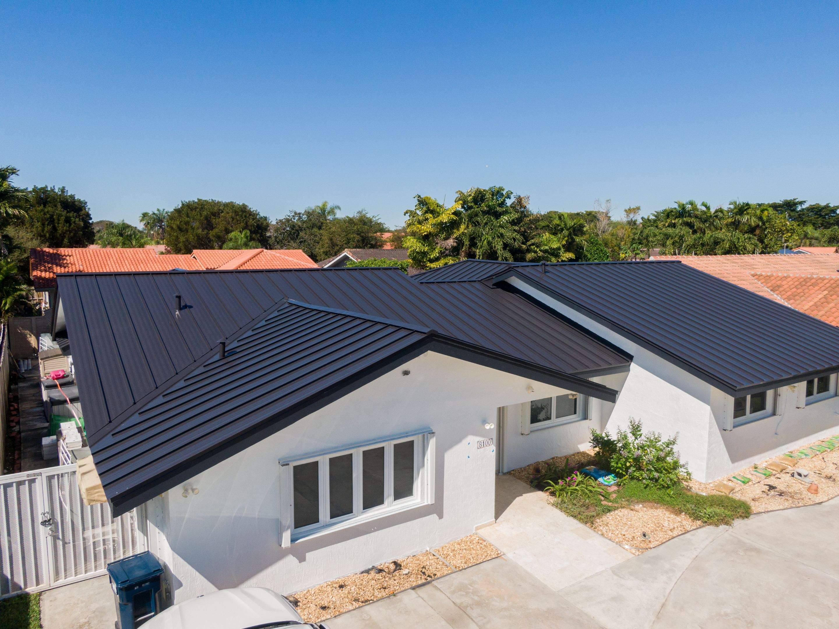 Metal Roof - Galvalume - Matte Black by Istueta Roofing