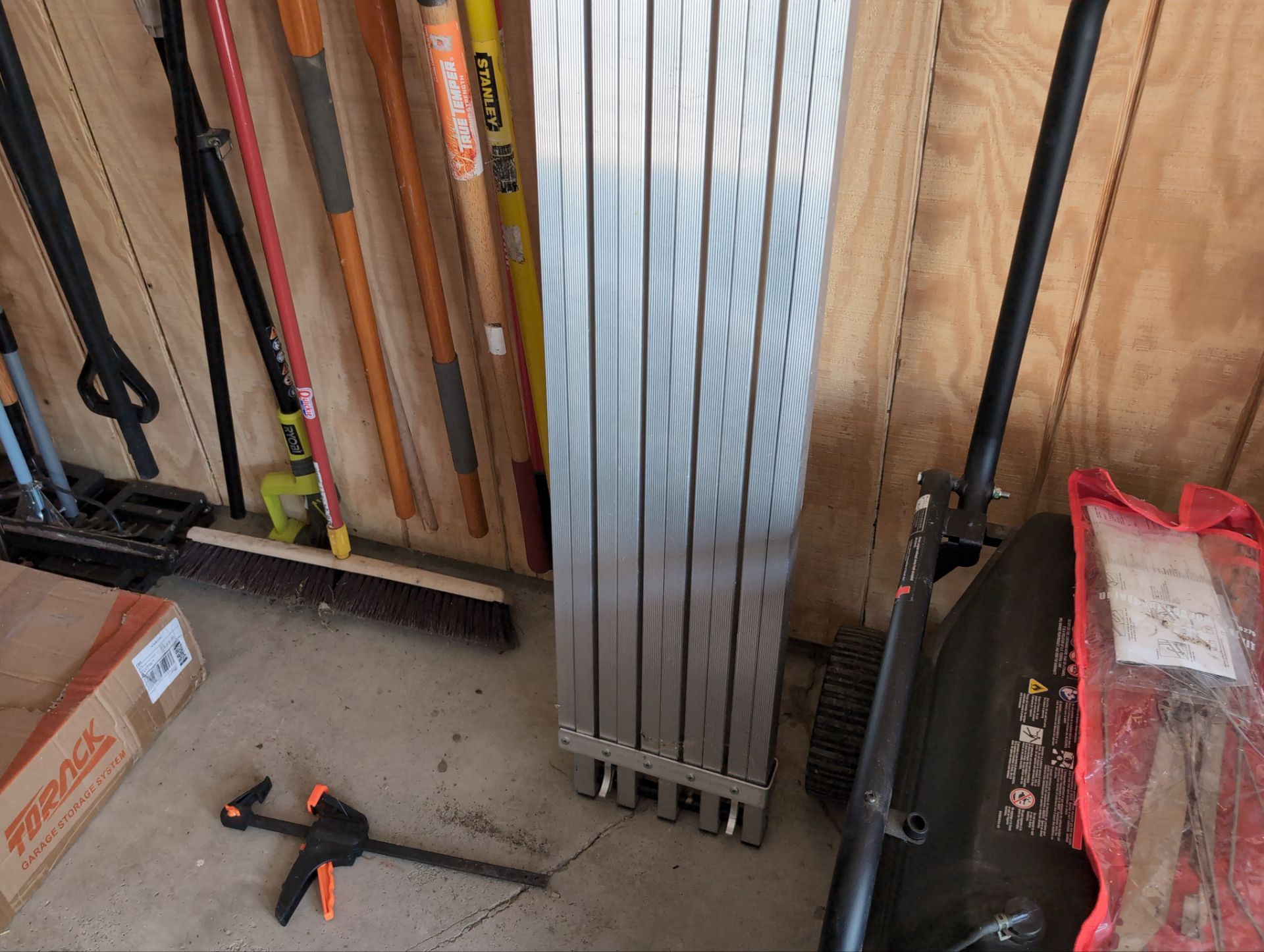 Siding Replacement using Wood Grain by 180 Contractors
