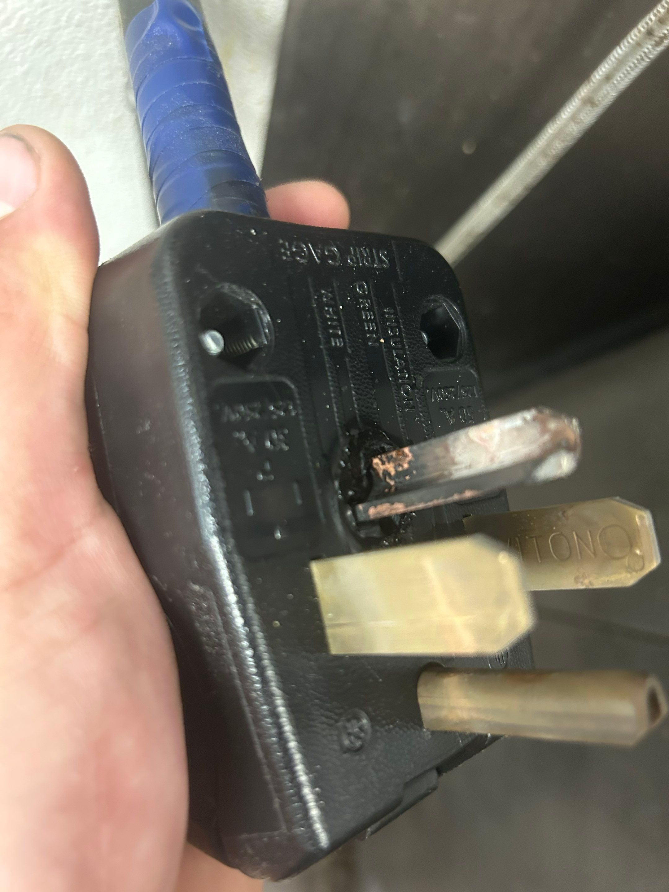 Replace burned 240V outlet by Staybright Electric
