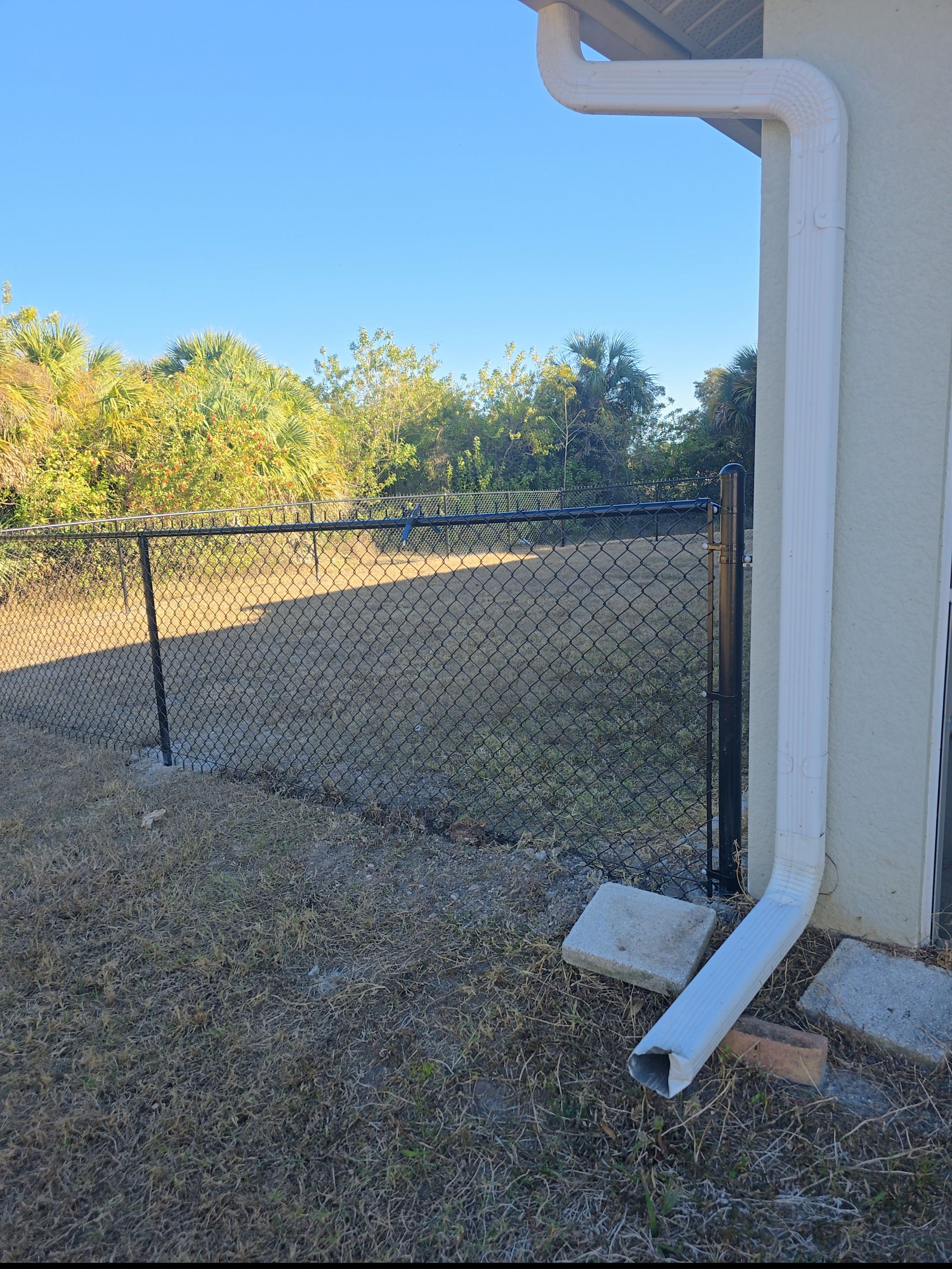 Chain Link Install in LaBelle by True Fence LLC