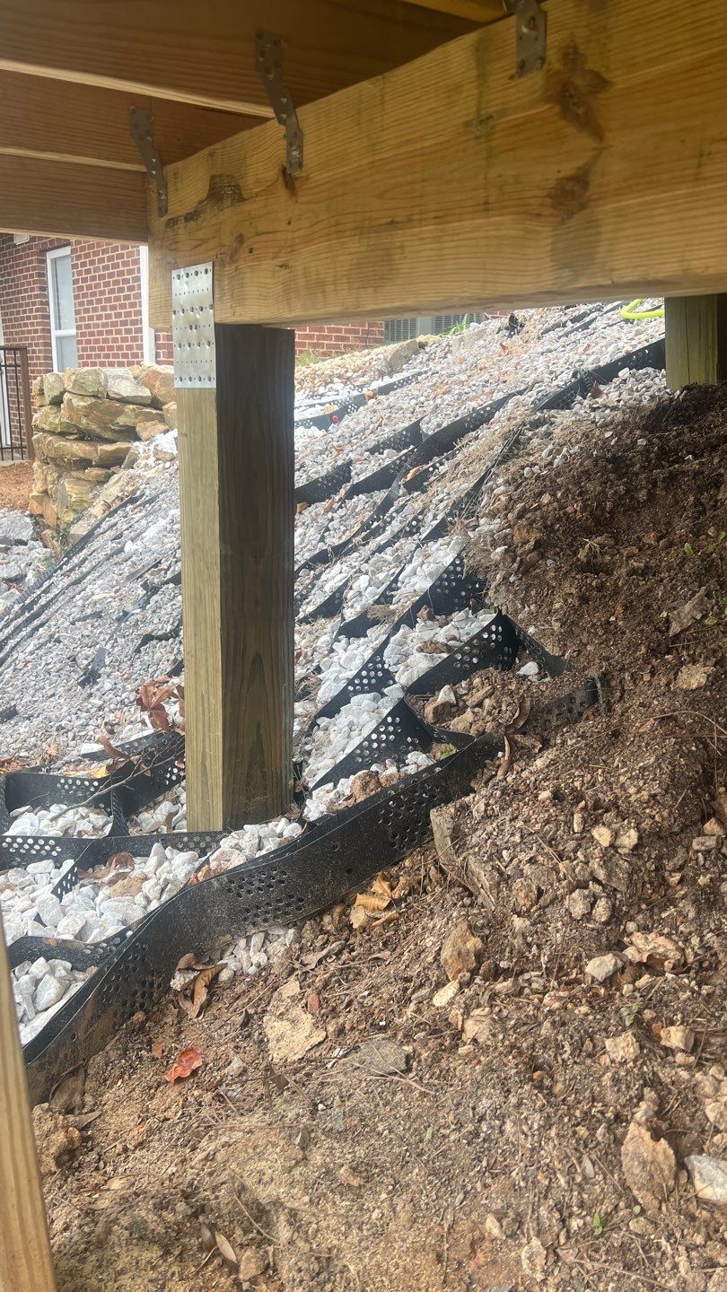 Shades Crest - Deck by Pillar and Pine