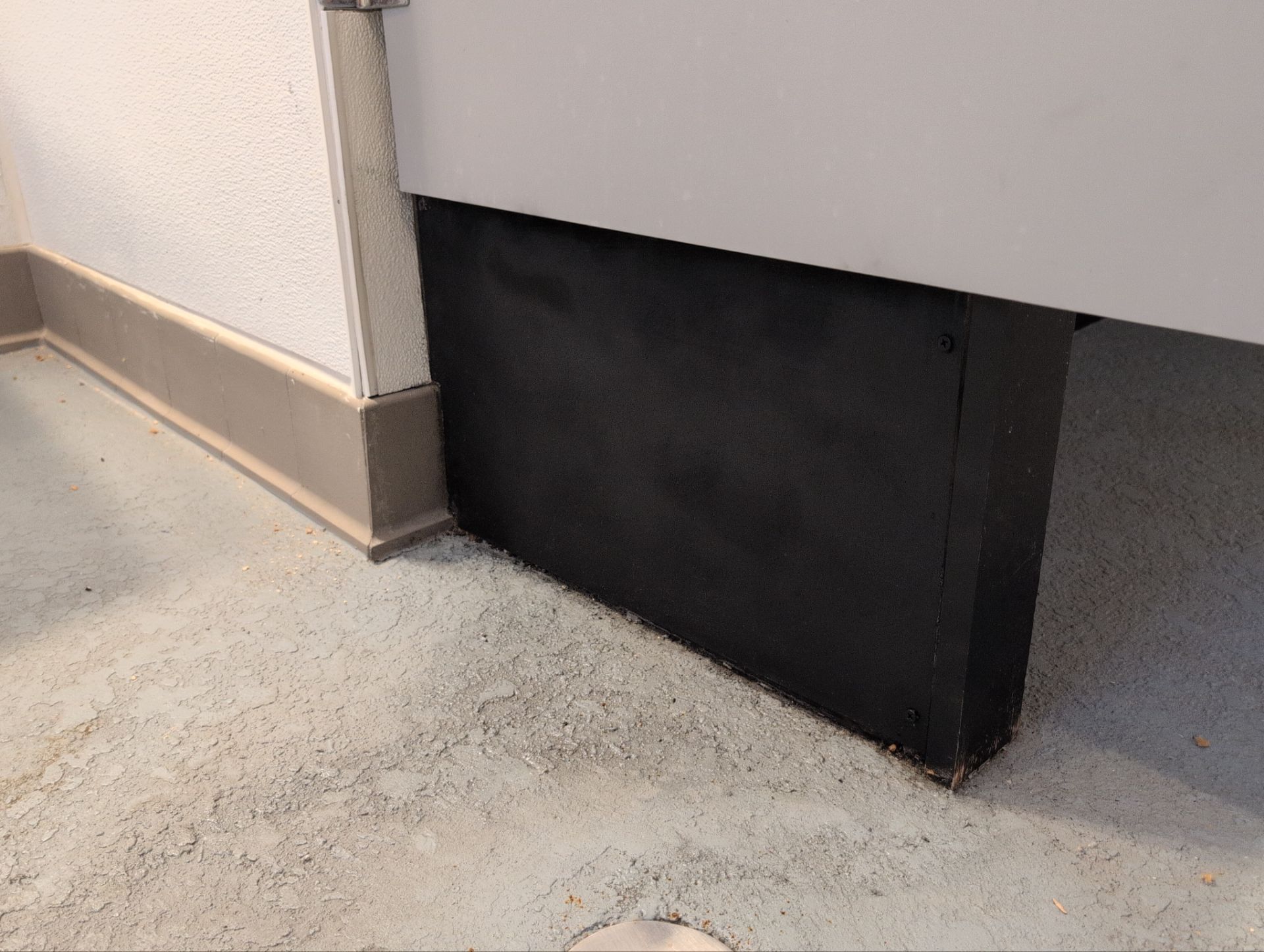 Restroom Counter Panel Repair by
M.A.B. Landscaping & Property Maintenance