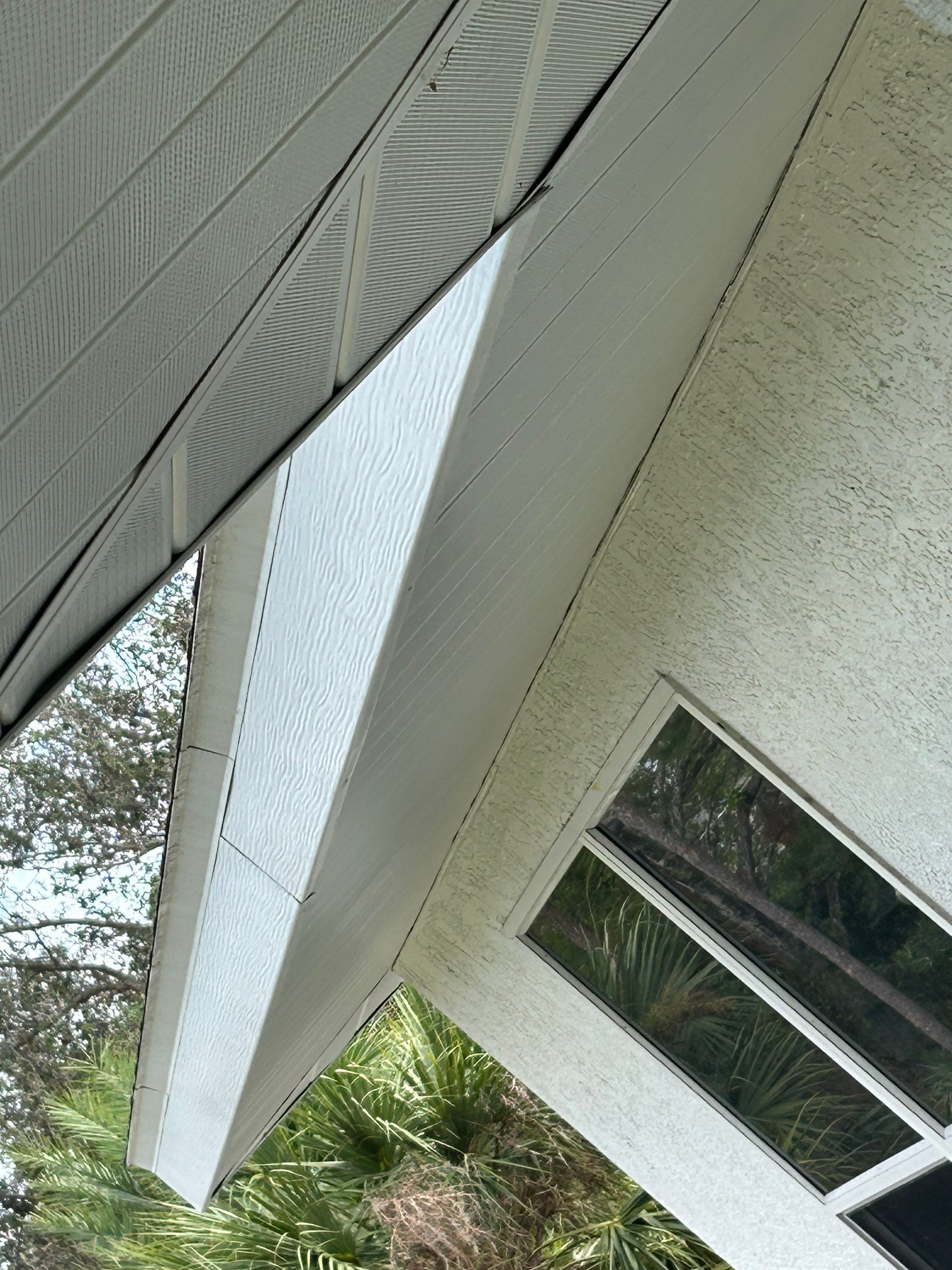 Soffit and Fascia Replacement in Sarasota FL by Gutter Professors